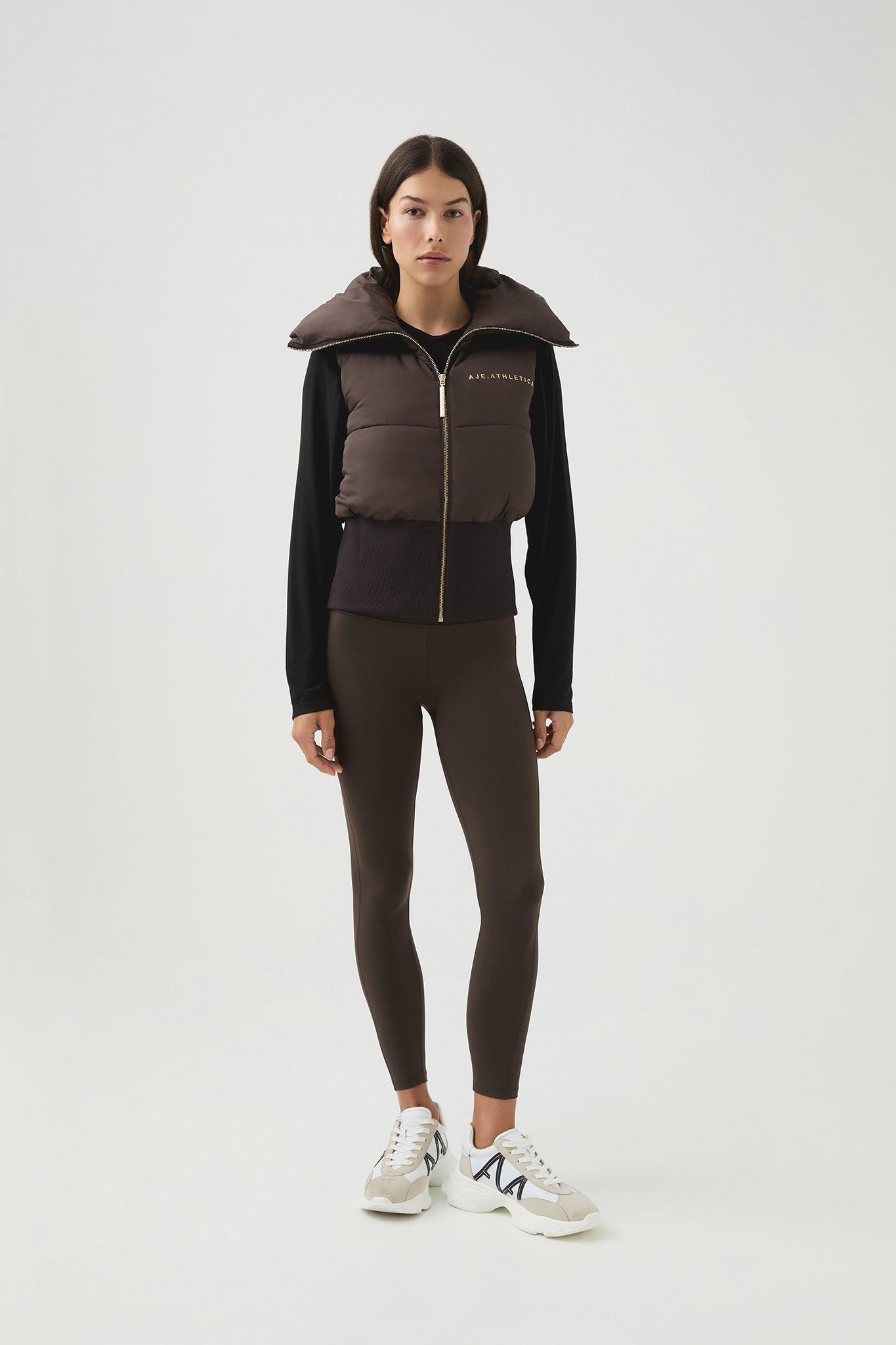 Wide Rib Puffer Vest 793 Product Image