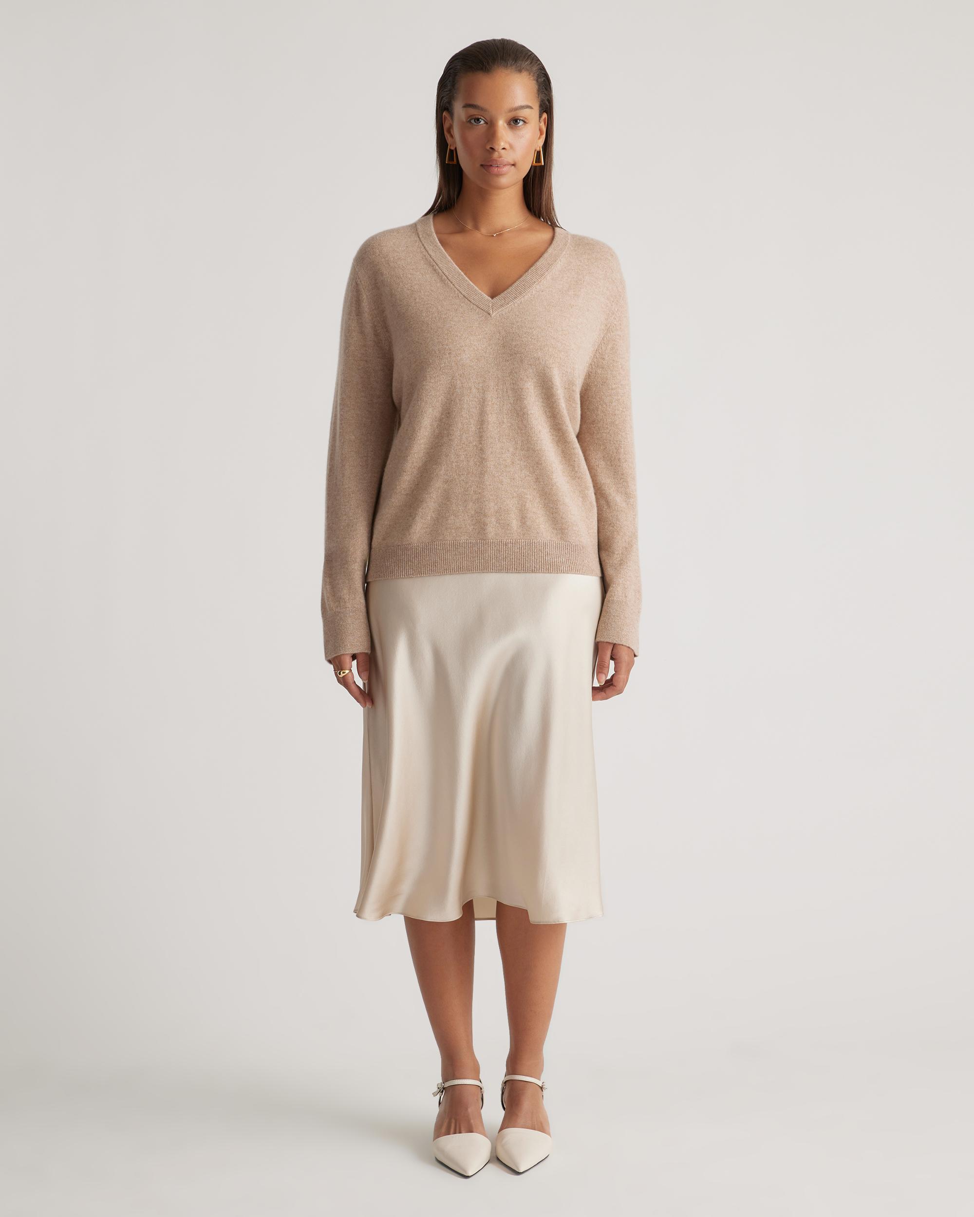 Quince | Women's Mongolian Cashmere Relaxed V-Neck Sweater Product Image