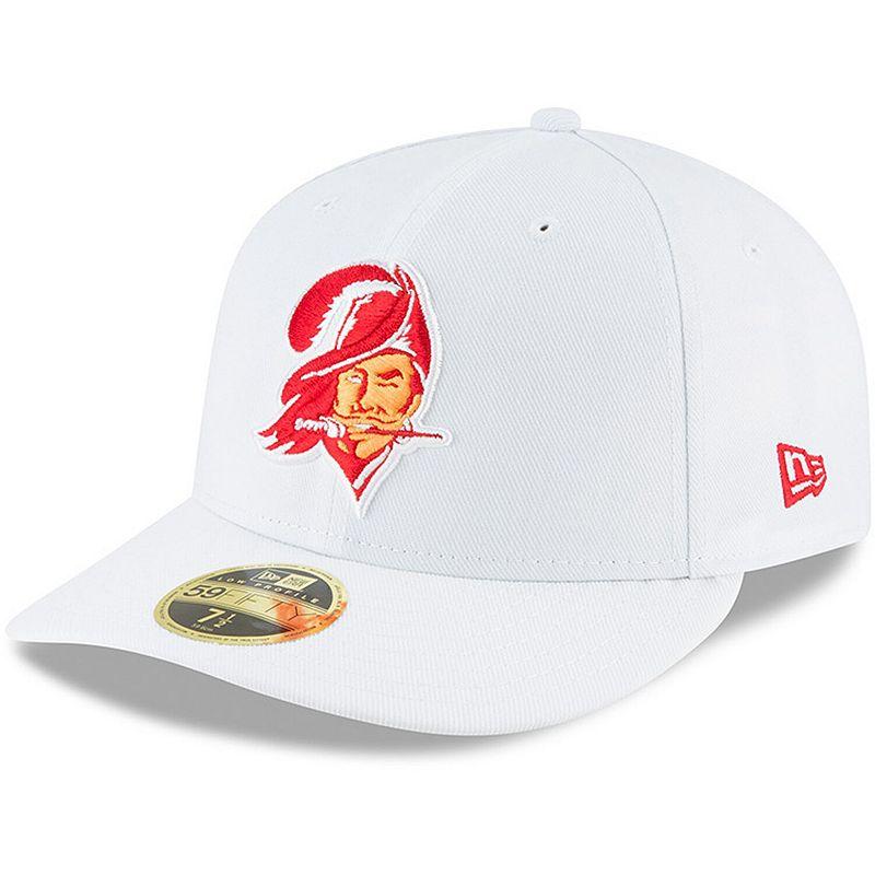 Men's New Era White Tampa Bay Buccaneers Omaha Low Profile 59FIFTY Fitted Hat,  Product Image