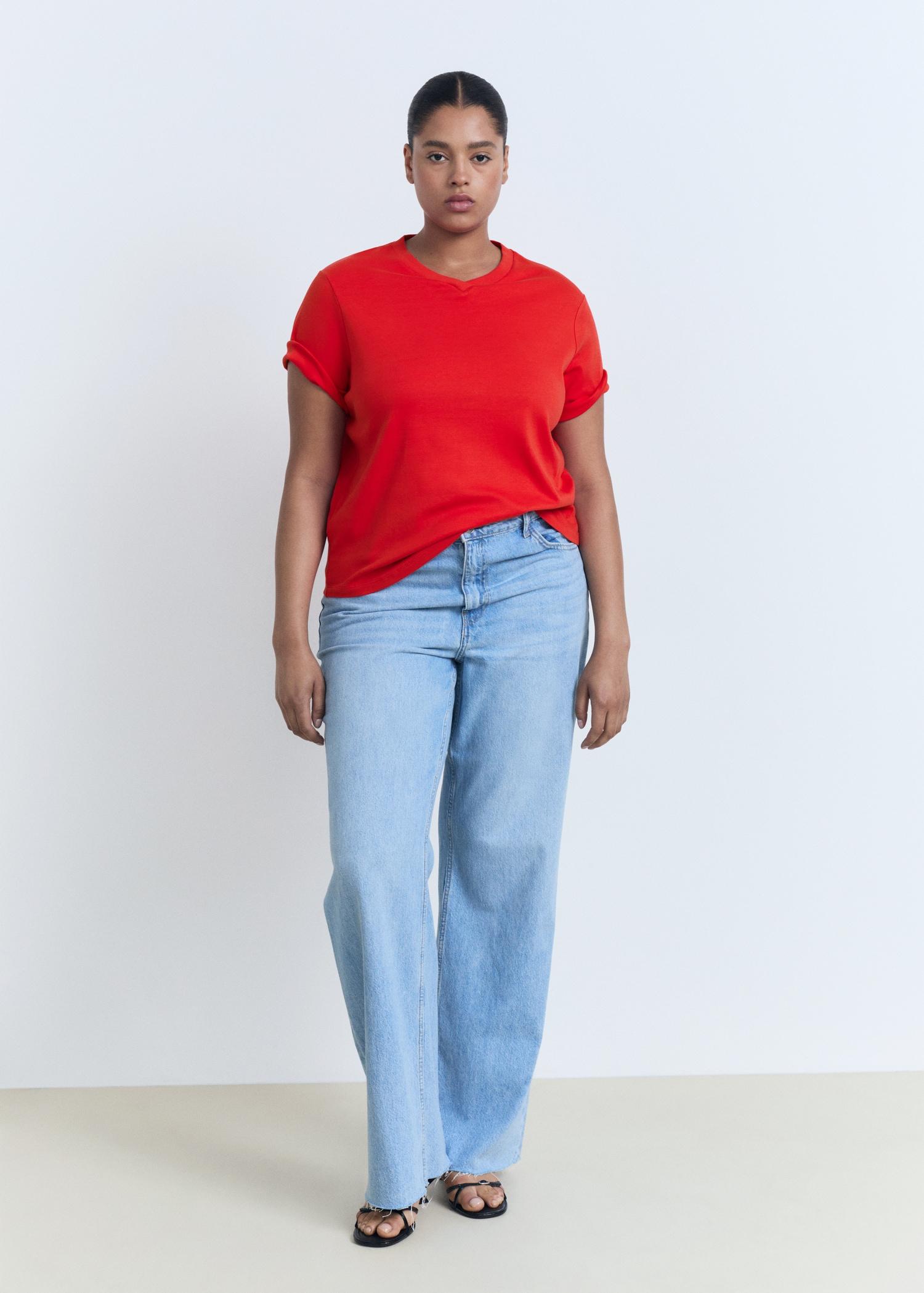 V-neck cotton T-shirt - Women | MANGO USA Product Image