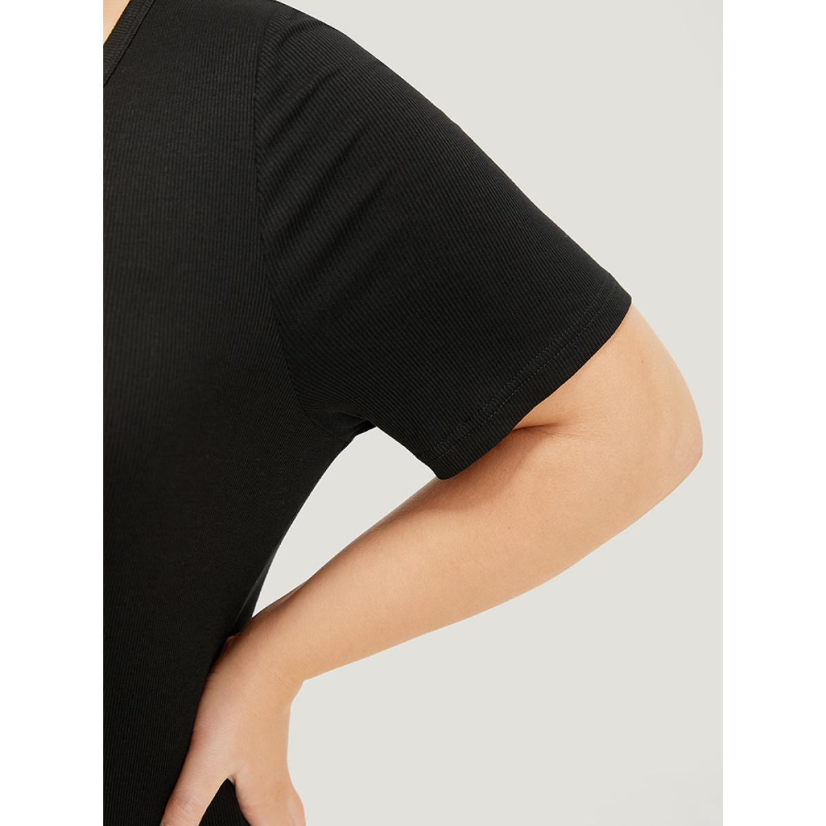 Plus Size Plain Scoop Neck Button Through Rib Knit T-shirt Black Women Casual Button Plain Scoop Neck Skinny Dailywear T-shirts BloomChic 10/M Product Image