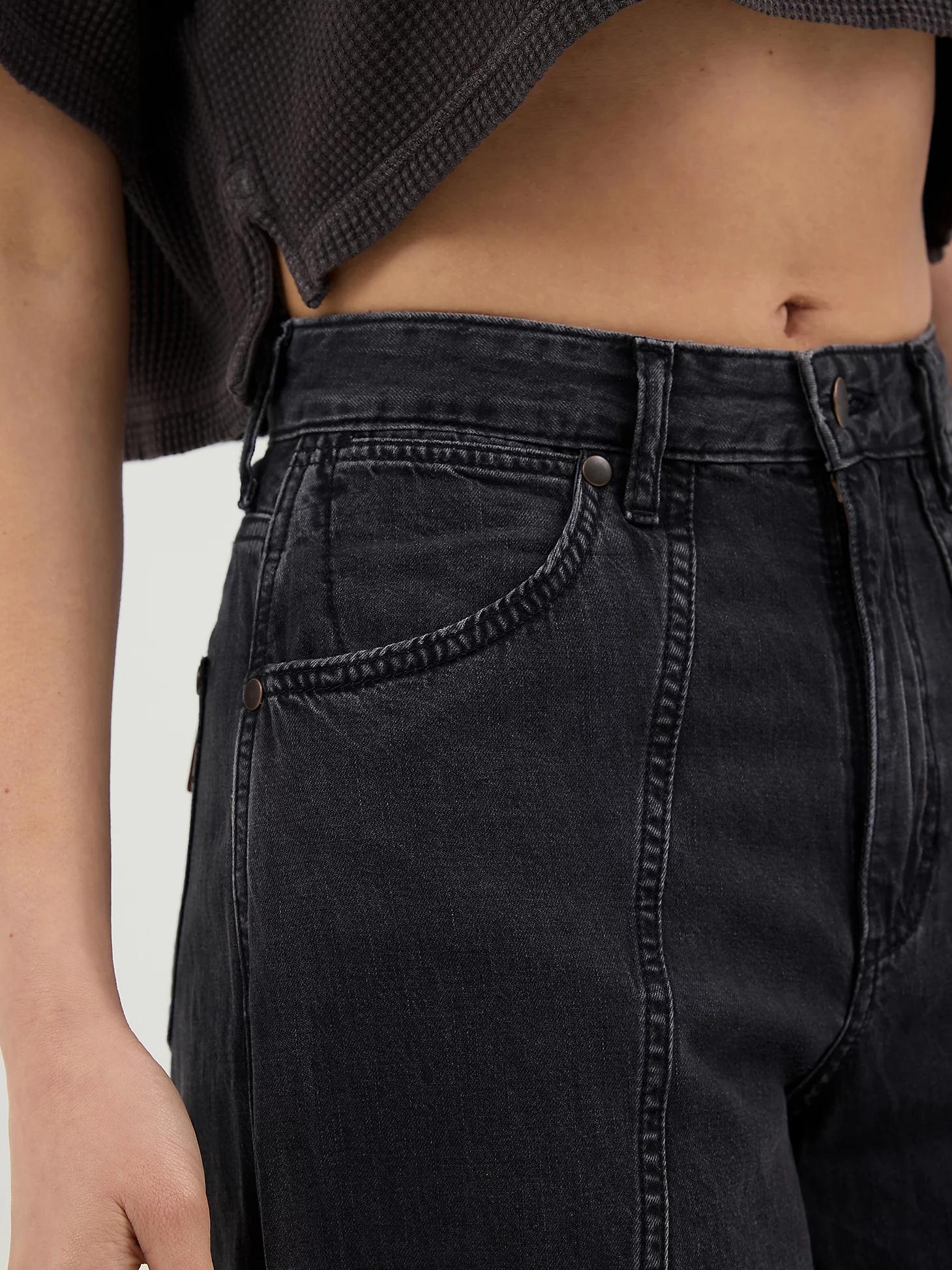 Women's Cowboy Barrel Jean in Rinse Product Image