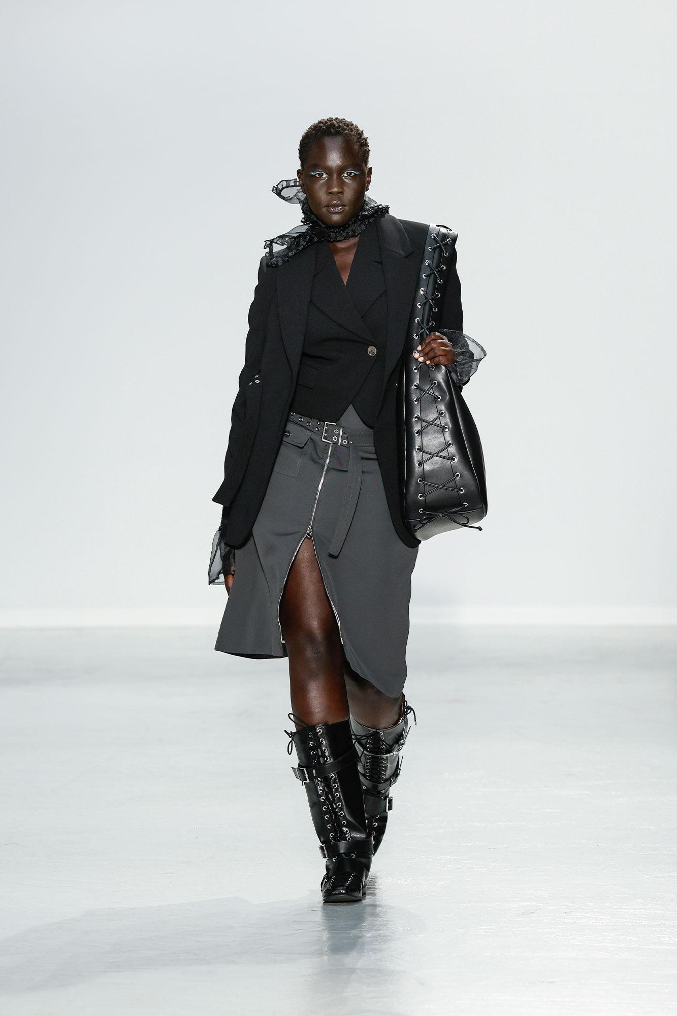 Black Bonded Crepe Blazer Product Image