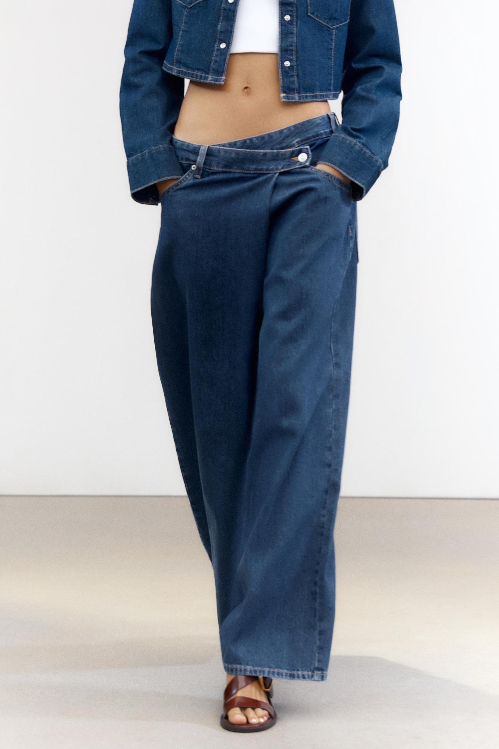 HIGH-WAISTED CROSSOVER OVERSIZE JEANS Product Image