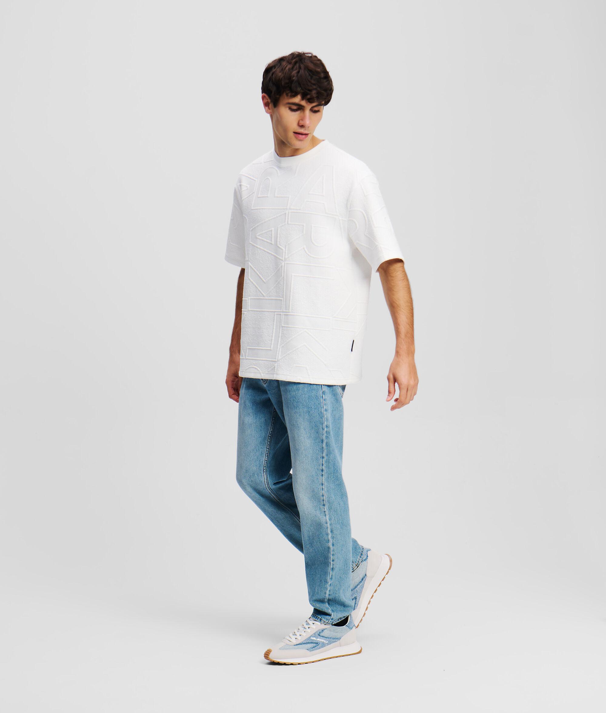 LOGO T-SHIRT Product Image