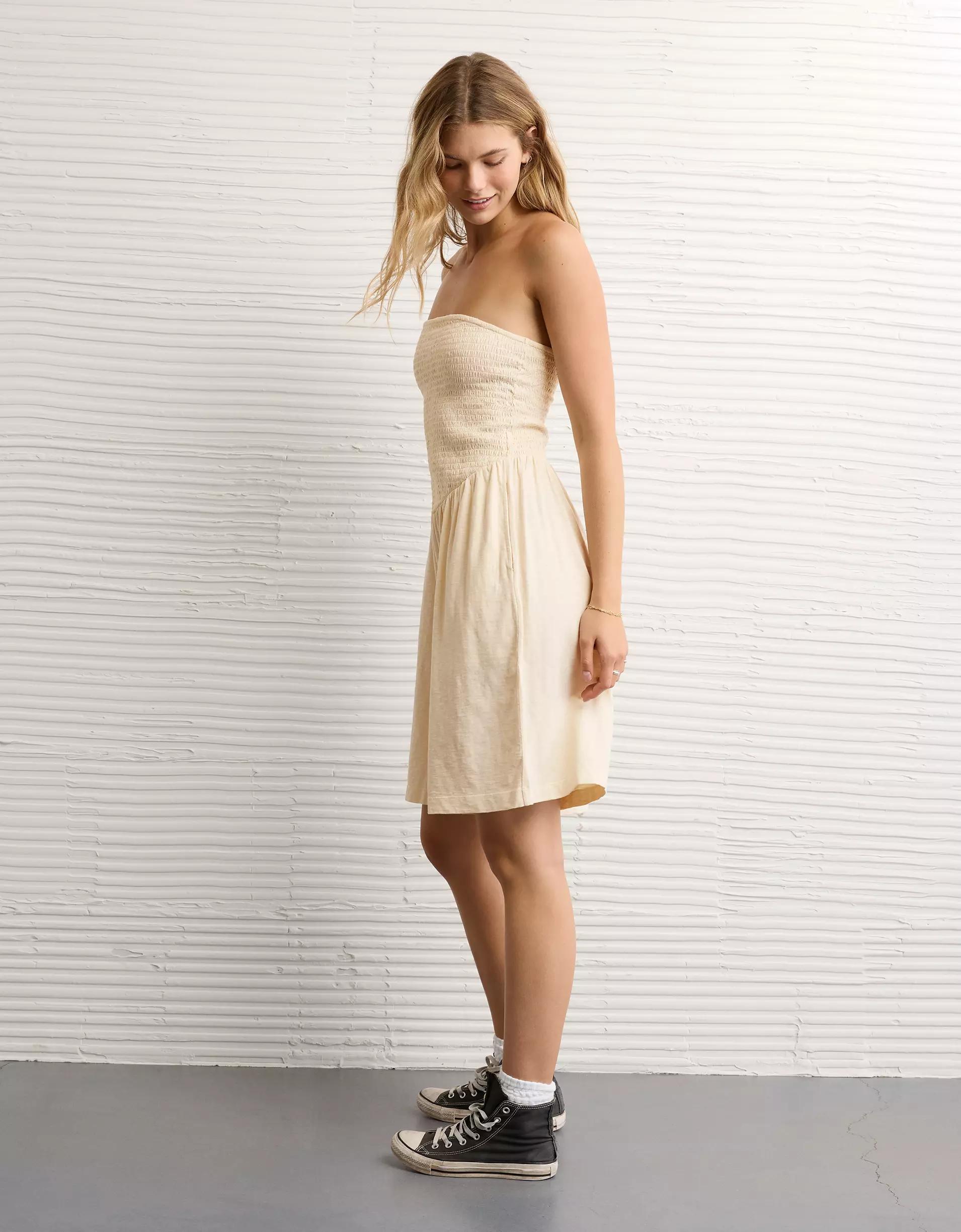 AE Strapless Smocked V-Waist Romper Product Image