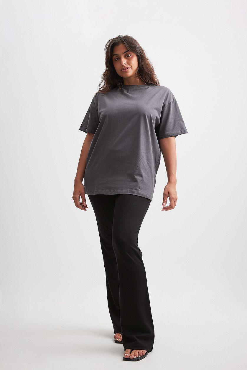 Boot Cut Mid Waist Leggings Product Image