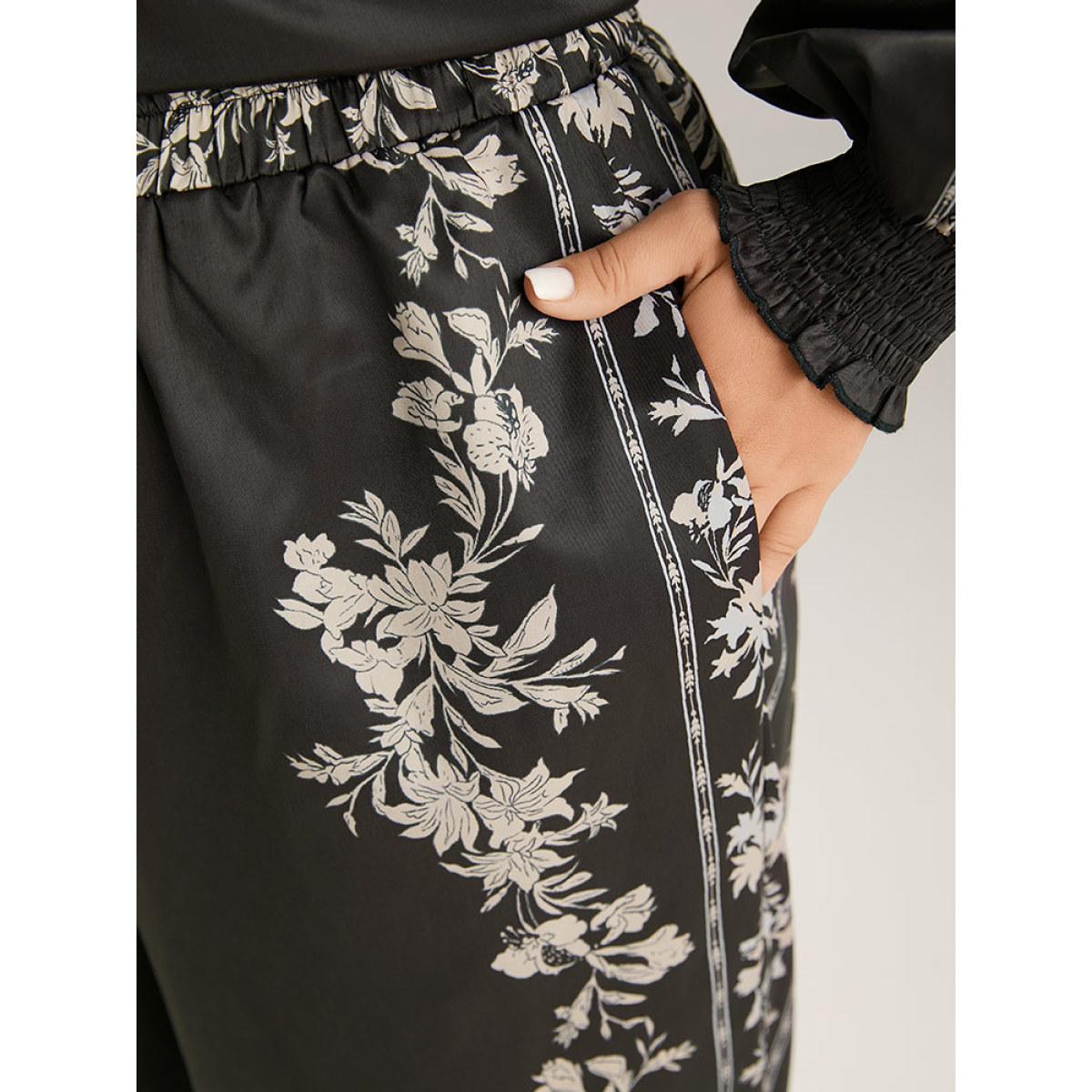 Plus Size Boho Print Pocket Elastic Waist Pants Women BlackFlower Elegant Straight Leg High Rise Dailywear Pants BloomChic 28/5X Product Image