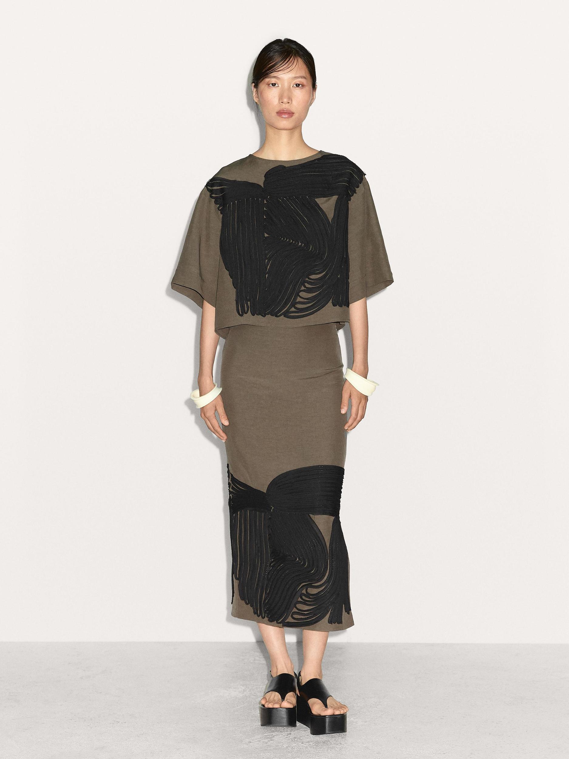 Midi skirt with contrasting trims Product Image