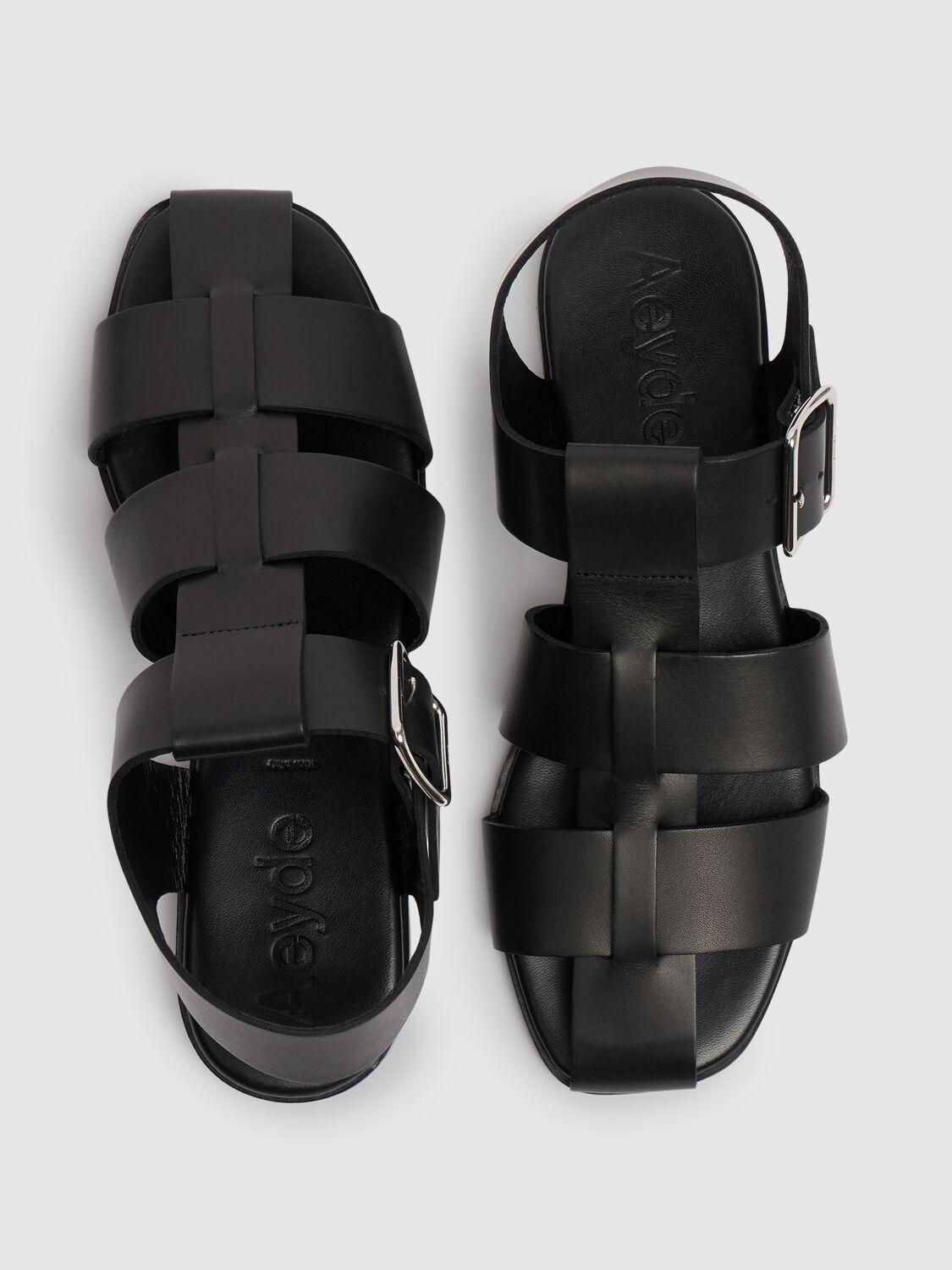 AEYDE 10mm Whit Leather Fisherman Sandals In Black Product Image