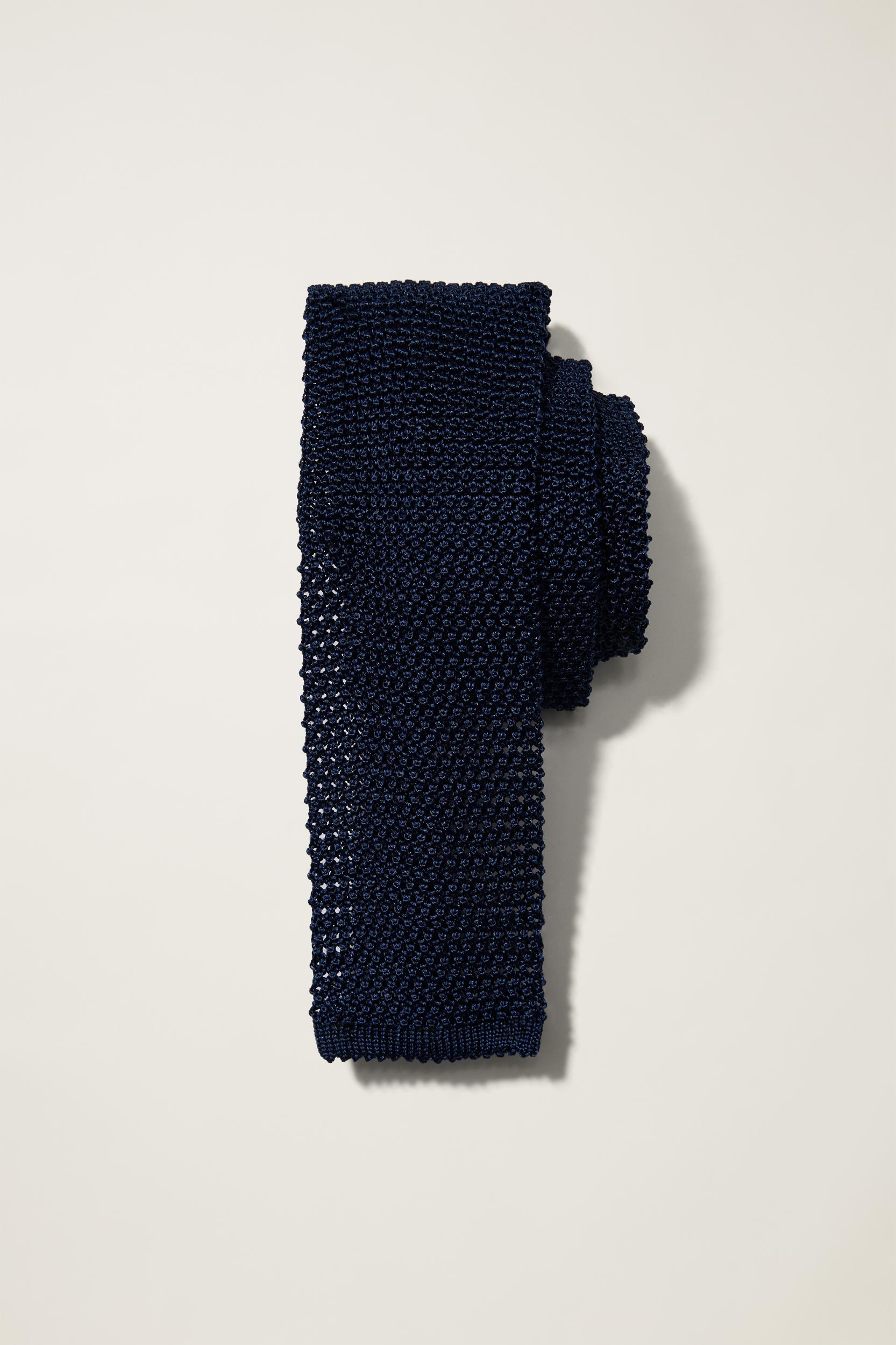 Premium Necktie Product Image
