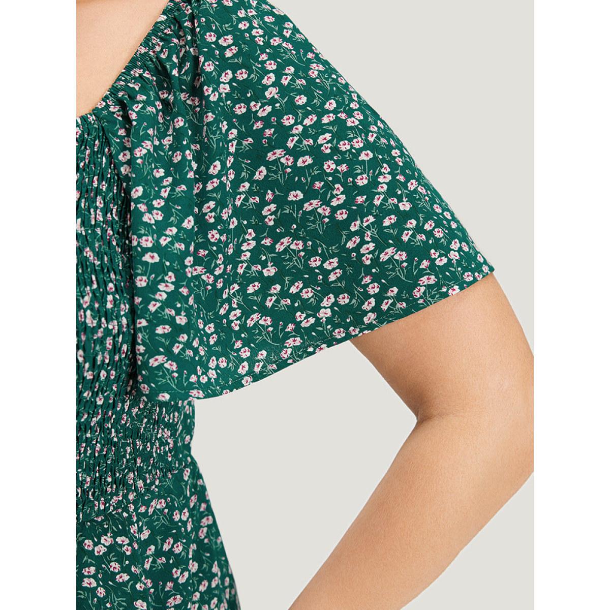 Plus Size Ditsy Floral Shirred Bowknot Pocket Wrap Hem Dress Teal Women Elegant Wrap Square Neck Short sleeve Curvy Midi Dress BloomChic 28/5X Product Image