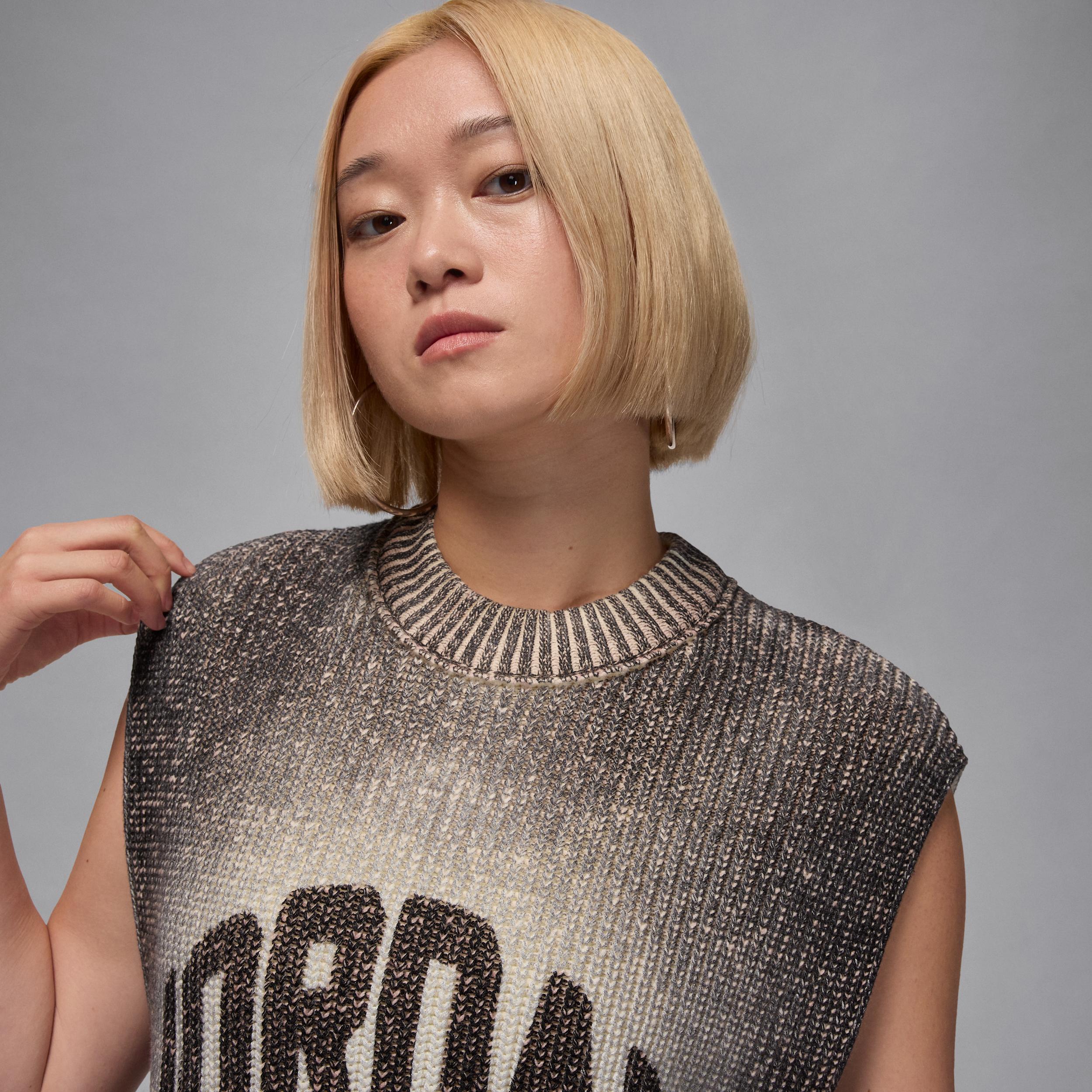 Womens Jordan Flight Knit Vest | HQ9190-045 Product Image