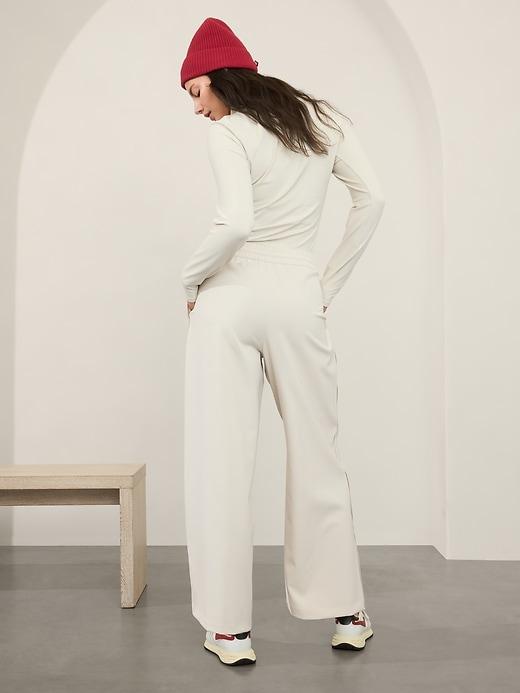 Endeavor High Rise Relaxed Pant Product Image