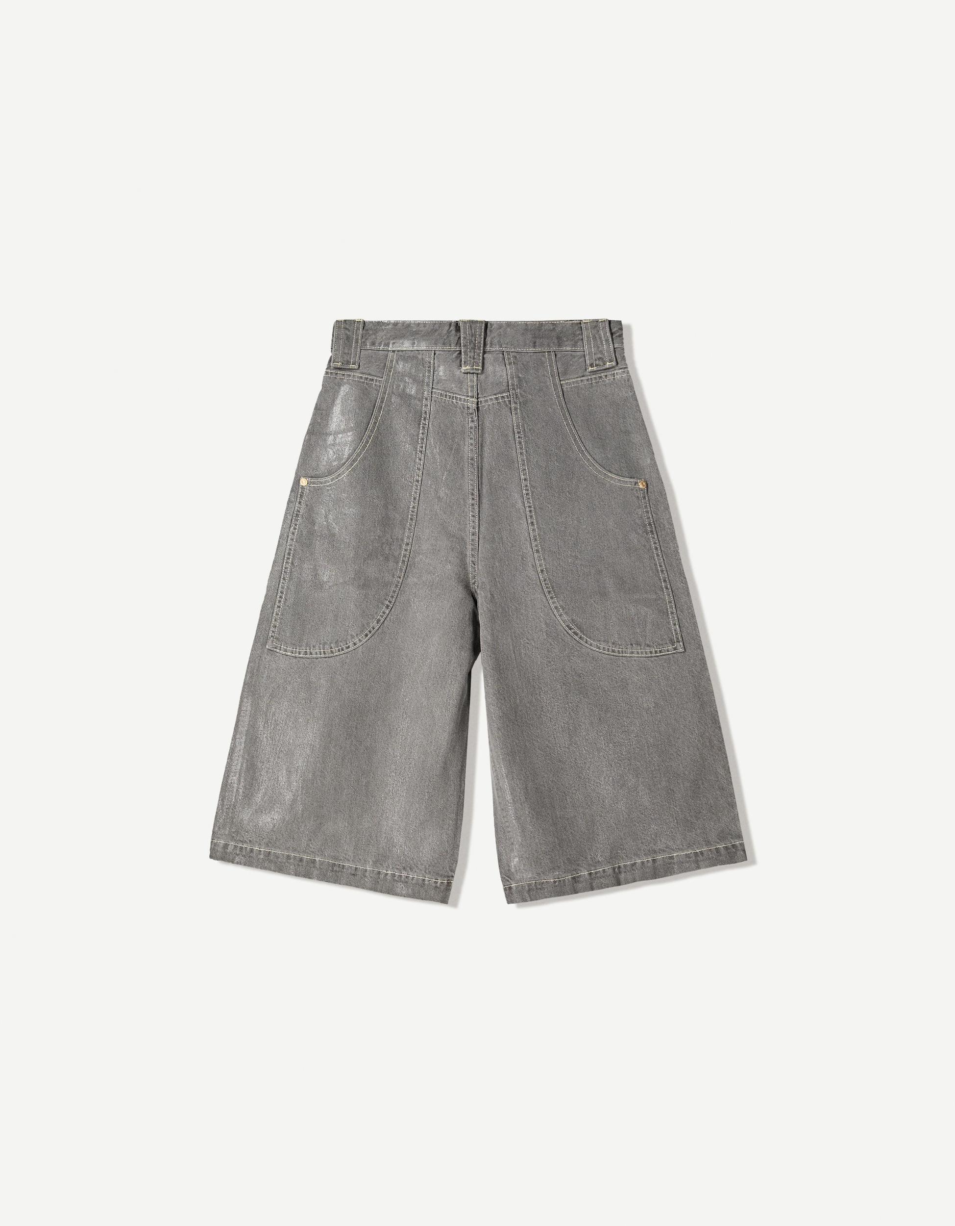 Bermuda jorts Product Image