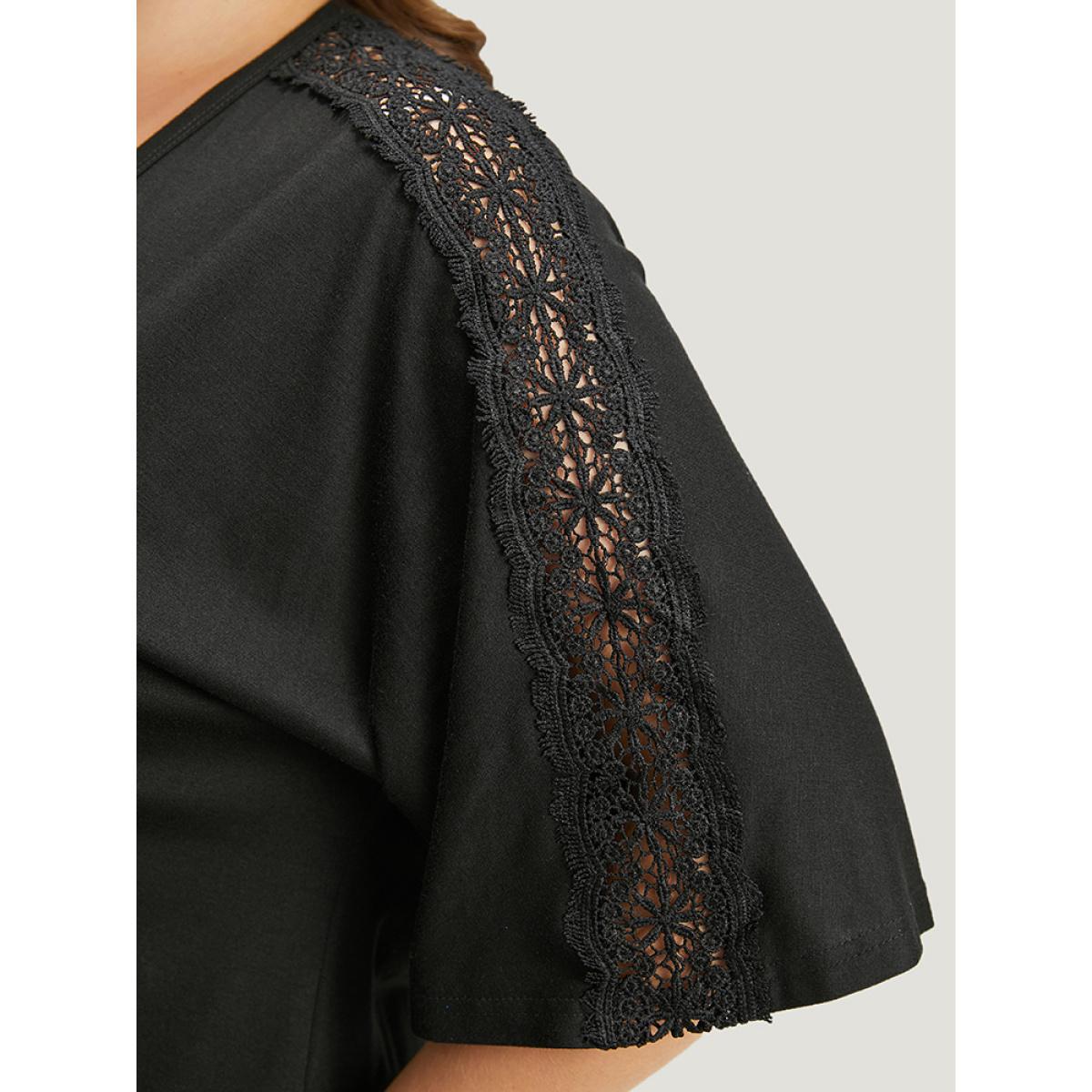 Plus Size Halloween Supersoft Essentials Plain Lace Panel Open Front Kimono Women Black Casual Plain Dailywear Kimonos BloomChic 10/M Product Image