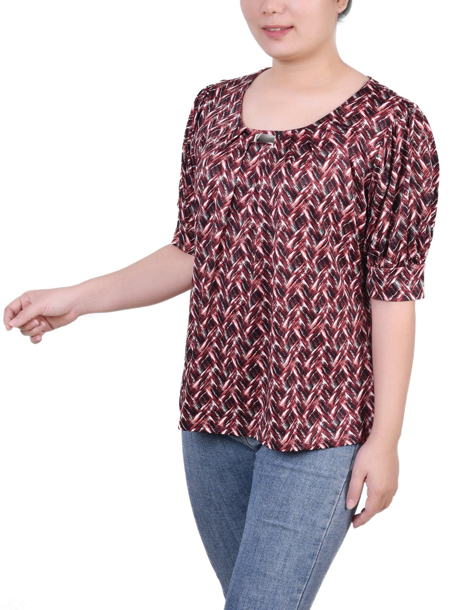 Black Wine Zigzag Short Sleeve Balloon Sleeve Top - Petite Product Image
