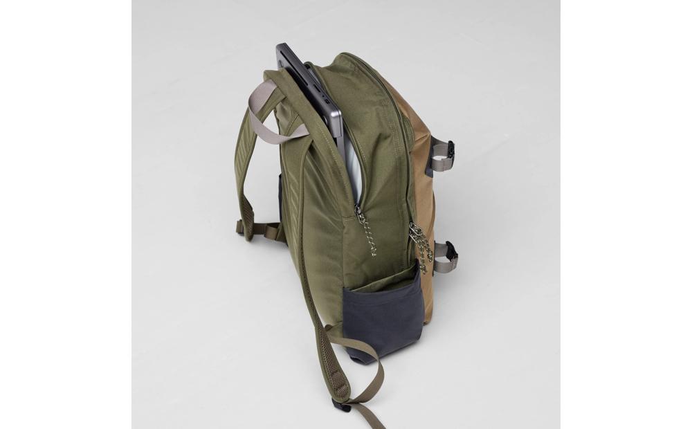Vardag Backpack 17 Product Image