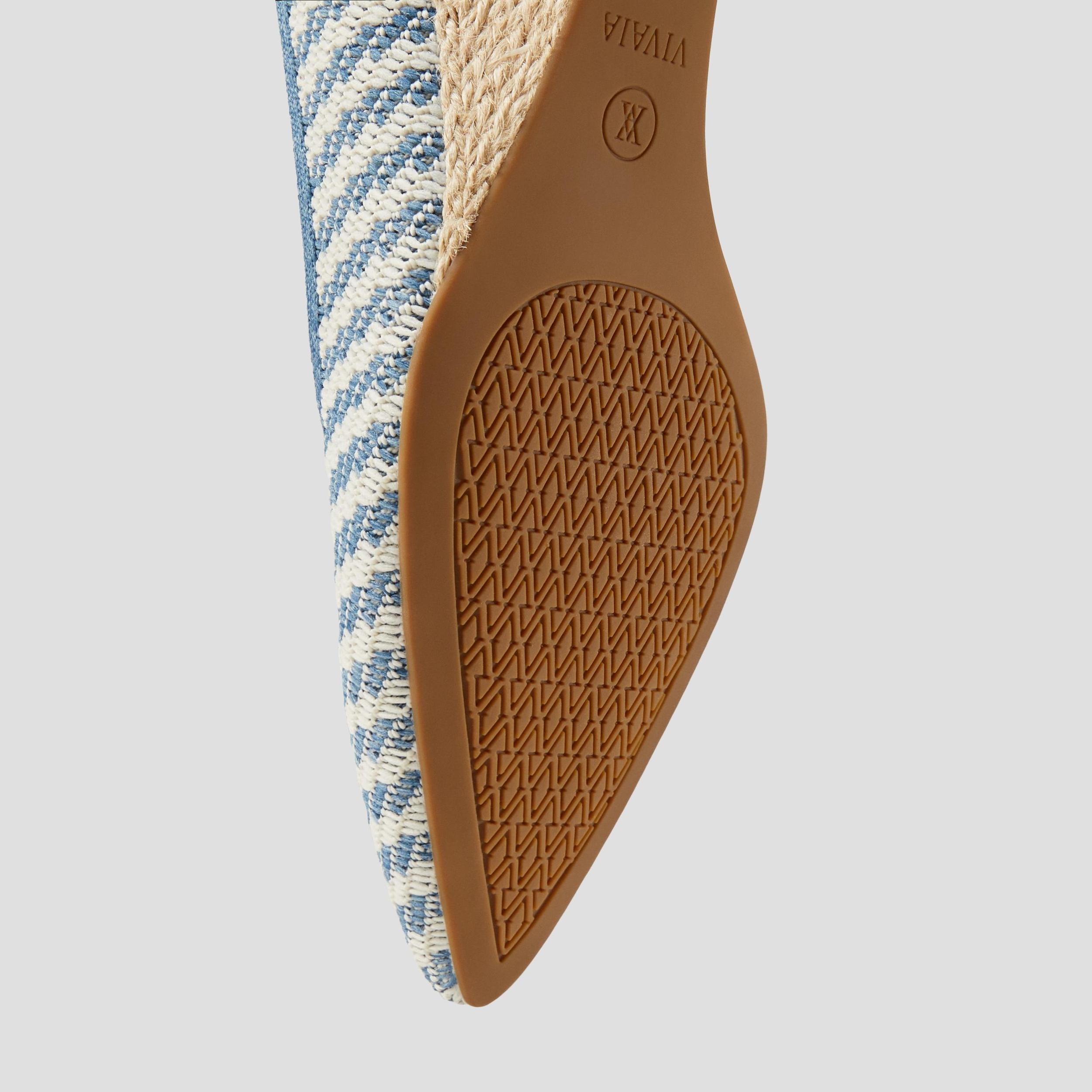 Pointed-Toe Wedge (Aria Wedge Pro) Product Image