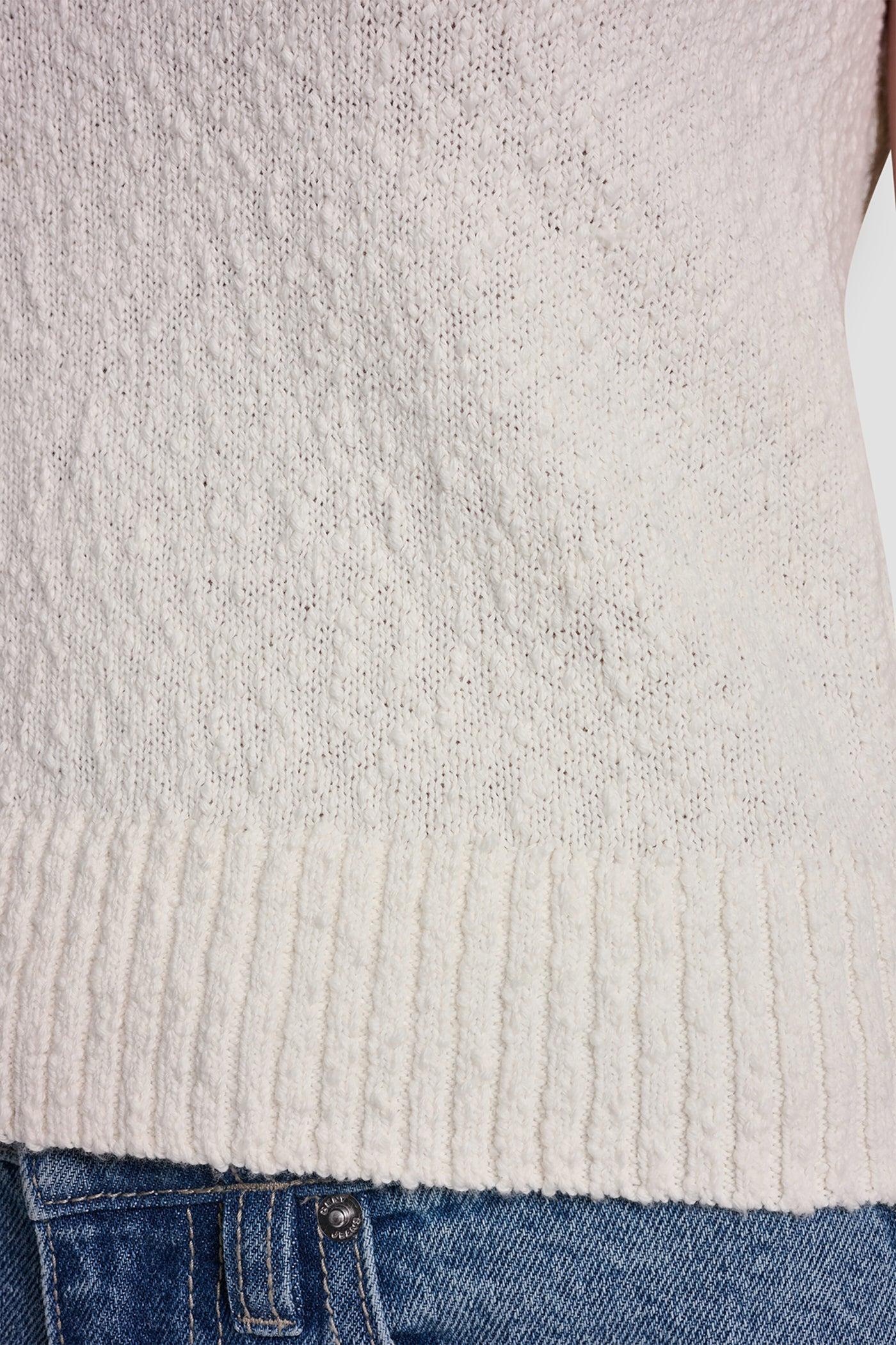 CREW NECK SLEEVELESS SWEATER Product Image