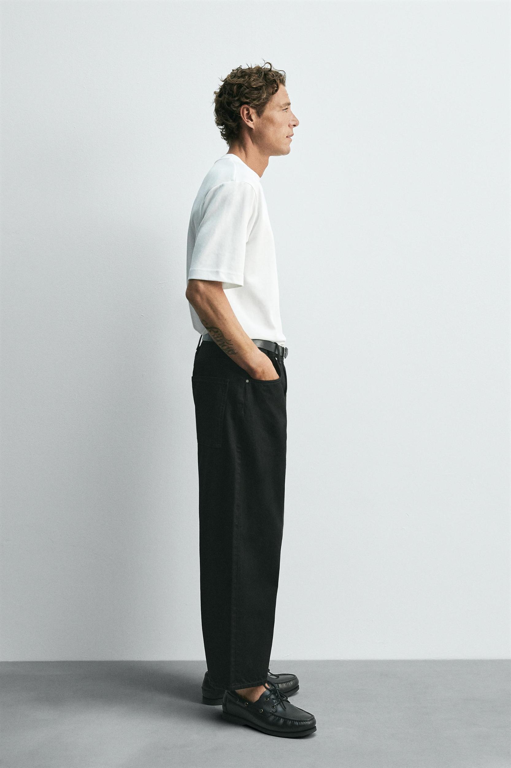 TAPERED WIDE FIT JEANS Product Image