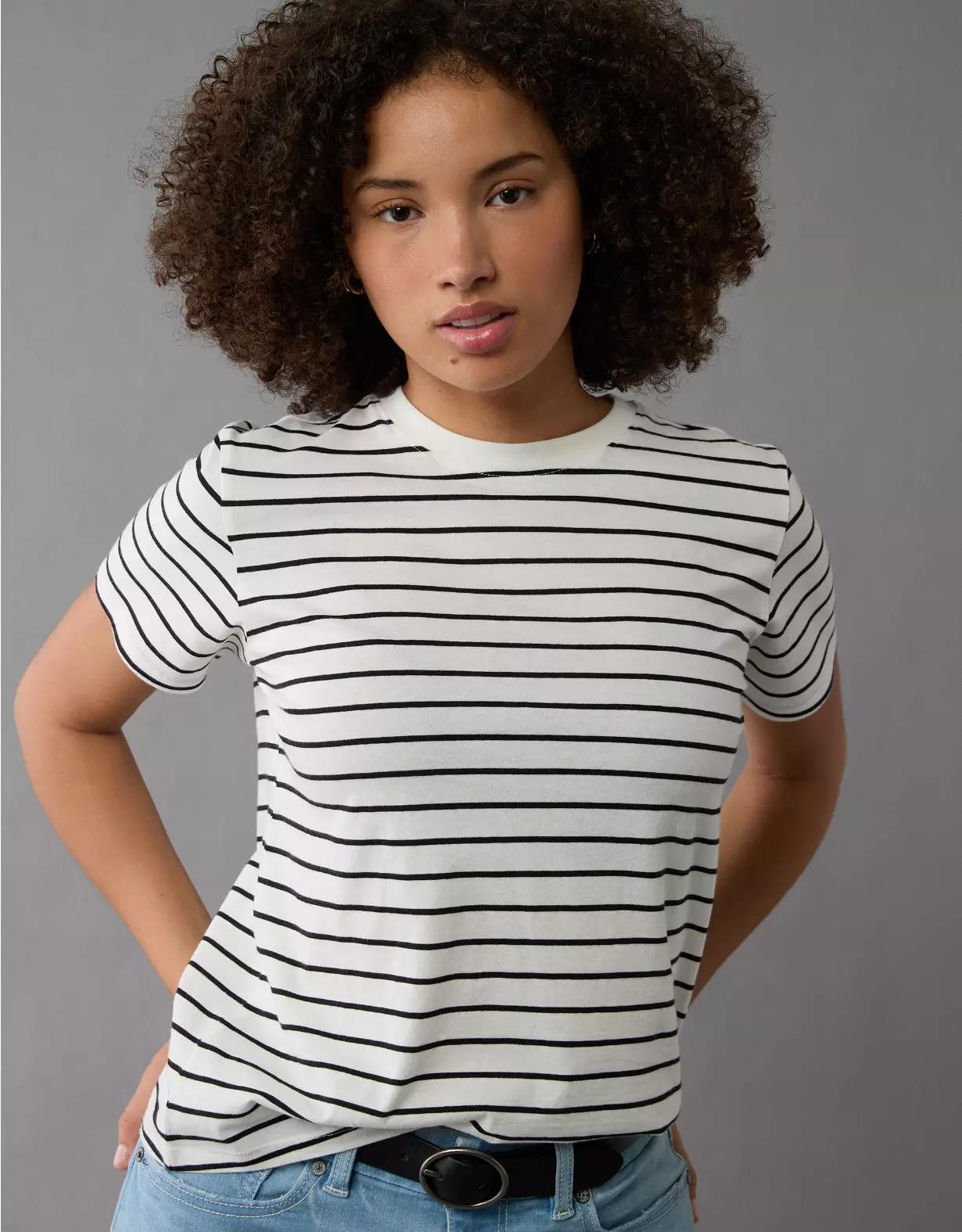 AE Classic T-Shirt Product Image