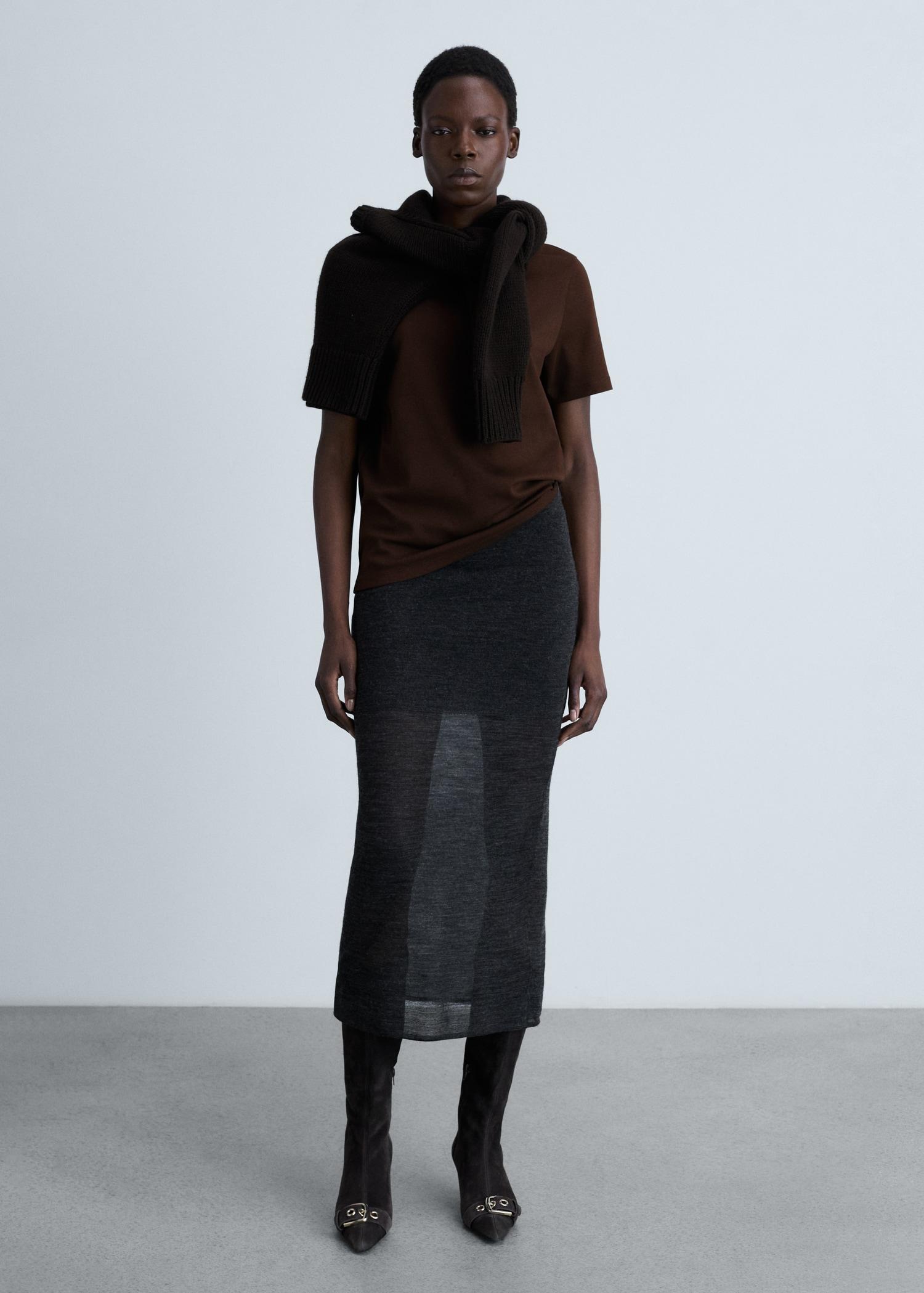 Short-sleeved cotton t-shirt - Women | MANGO USA Product Image