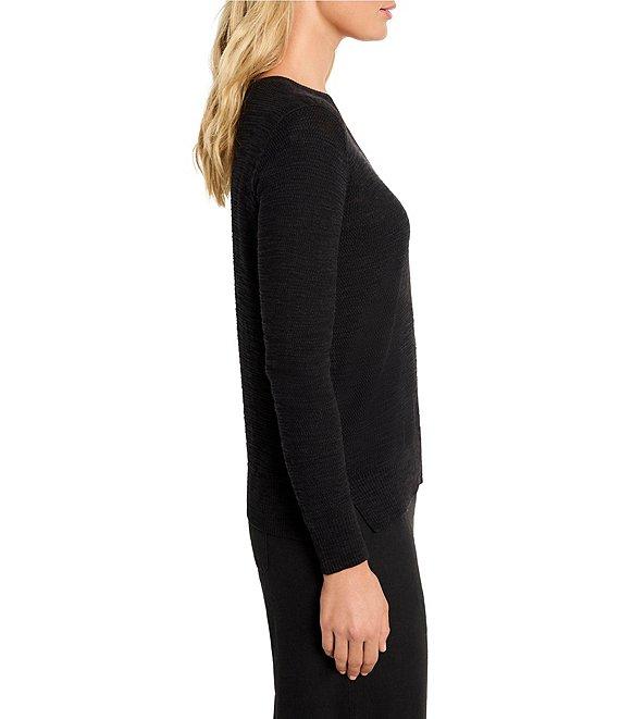 NIC + ZOE Breezy Texture V-Neck Long Sleeve Pullover Top Product Image