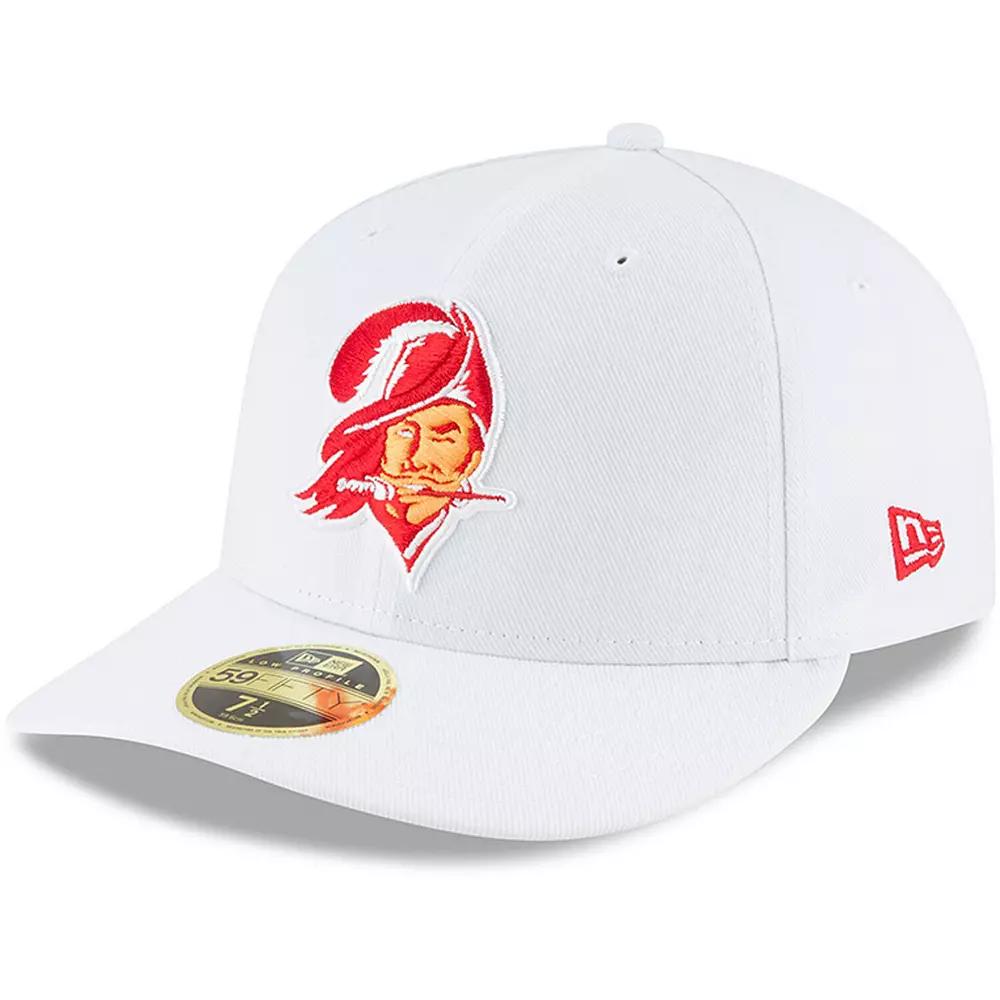 Men's New Era White Tampa Bay Buccaneers Omaha Low Profile 59FIFTY Fitted Hat,  Product Image