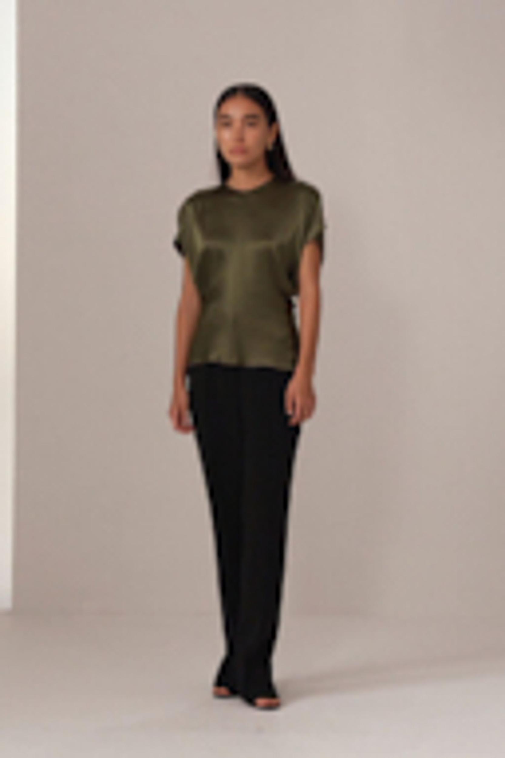 Short Batwing Sleeve Silk Contour Top Product Image