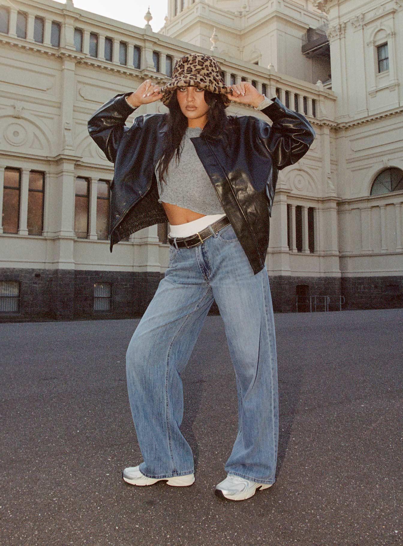 Moonshine Wide Leg Jeans Mid Wash Product Image