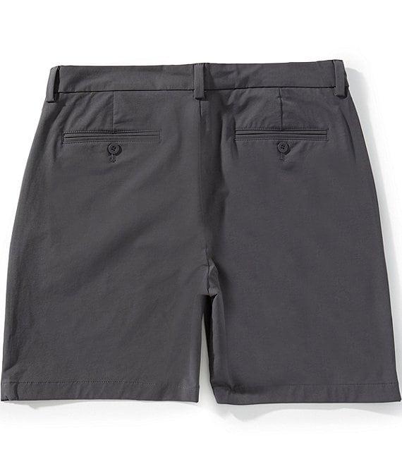 Vineyard Vines On The Go Performance Stretch 7#double; Inseam Shorts Product Image
