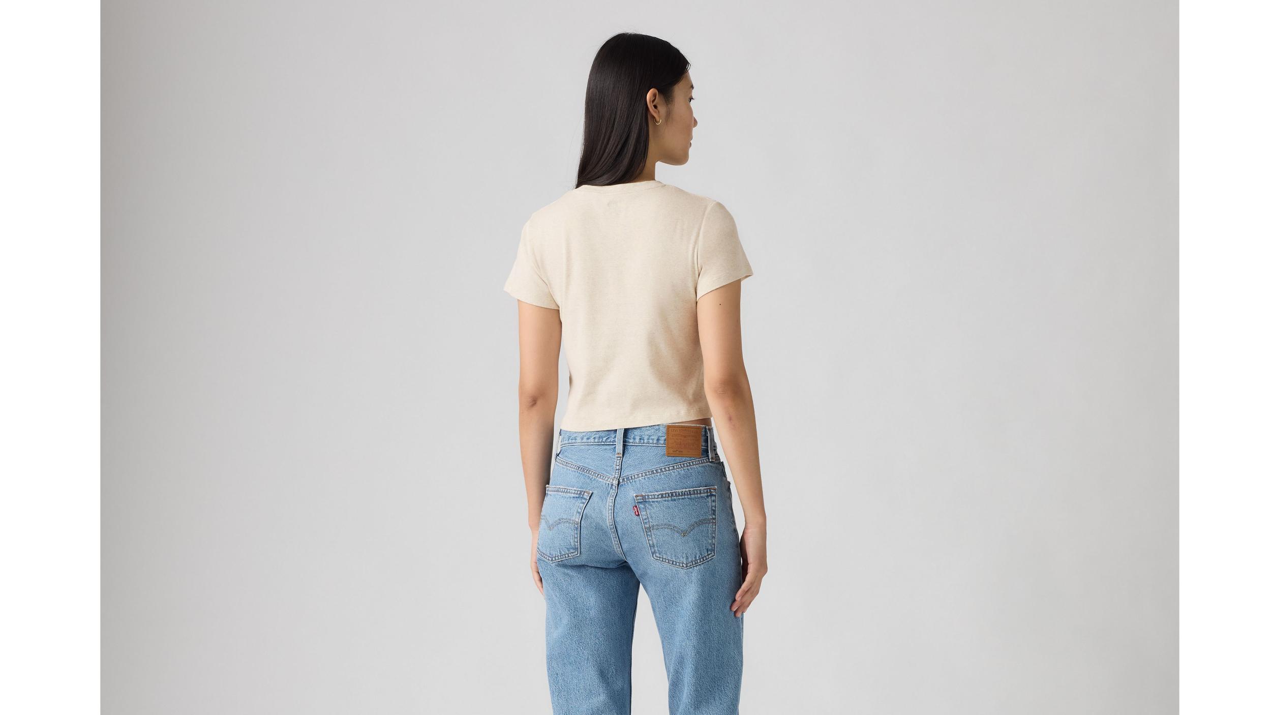 Graphic Essential Sporty T-Shirt Product Image