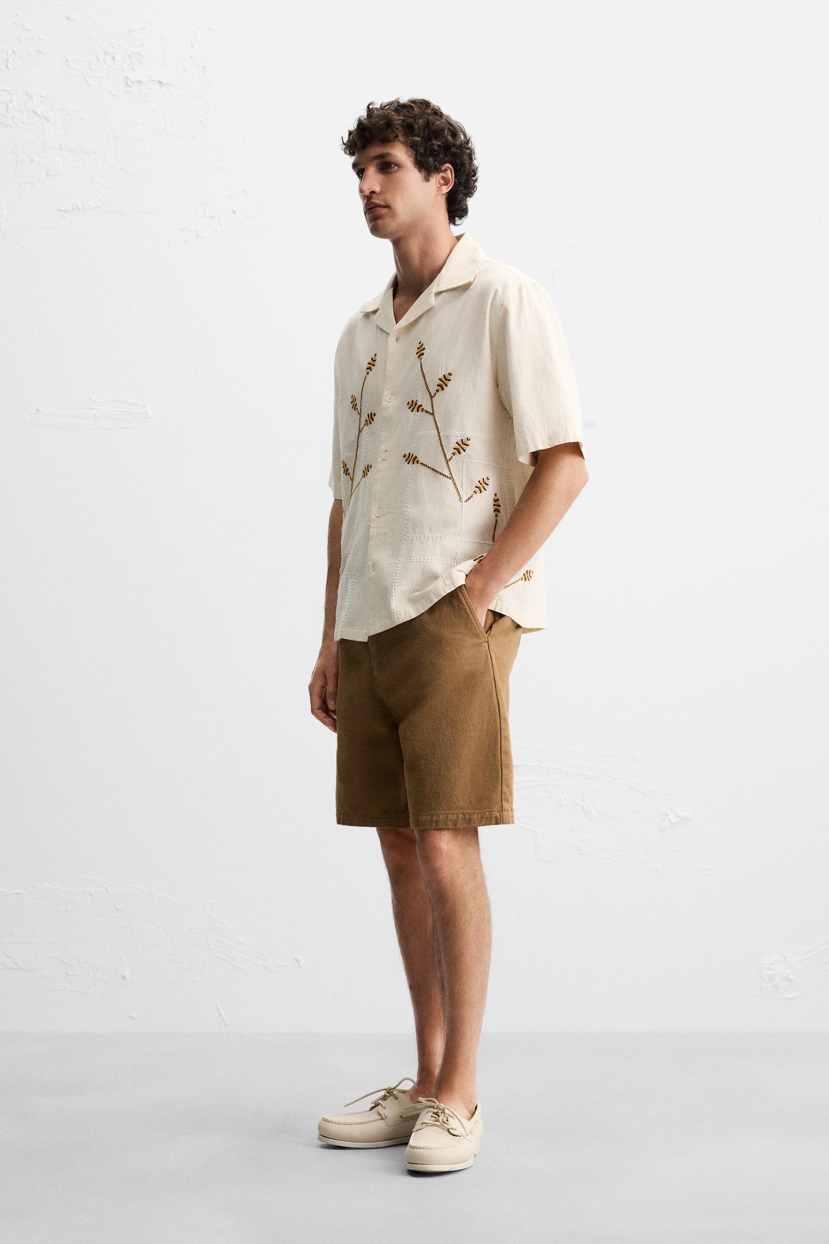 CONTRAST EMBROIDERY SHIRT Product Image