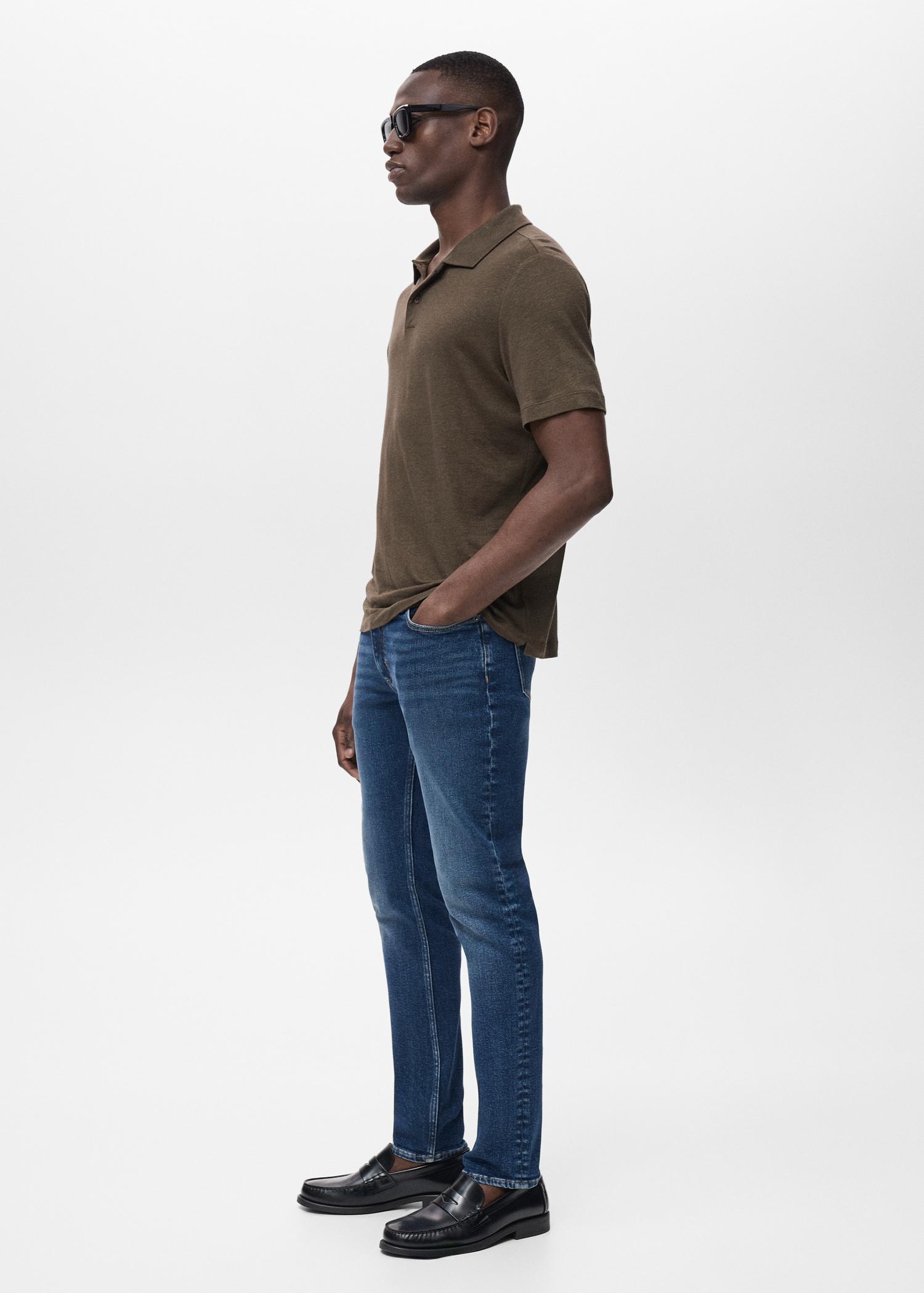 Jan slim-fit faded dark-wash jeans - Men | MANGO USA Product Image