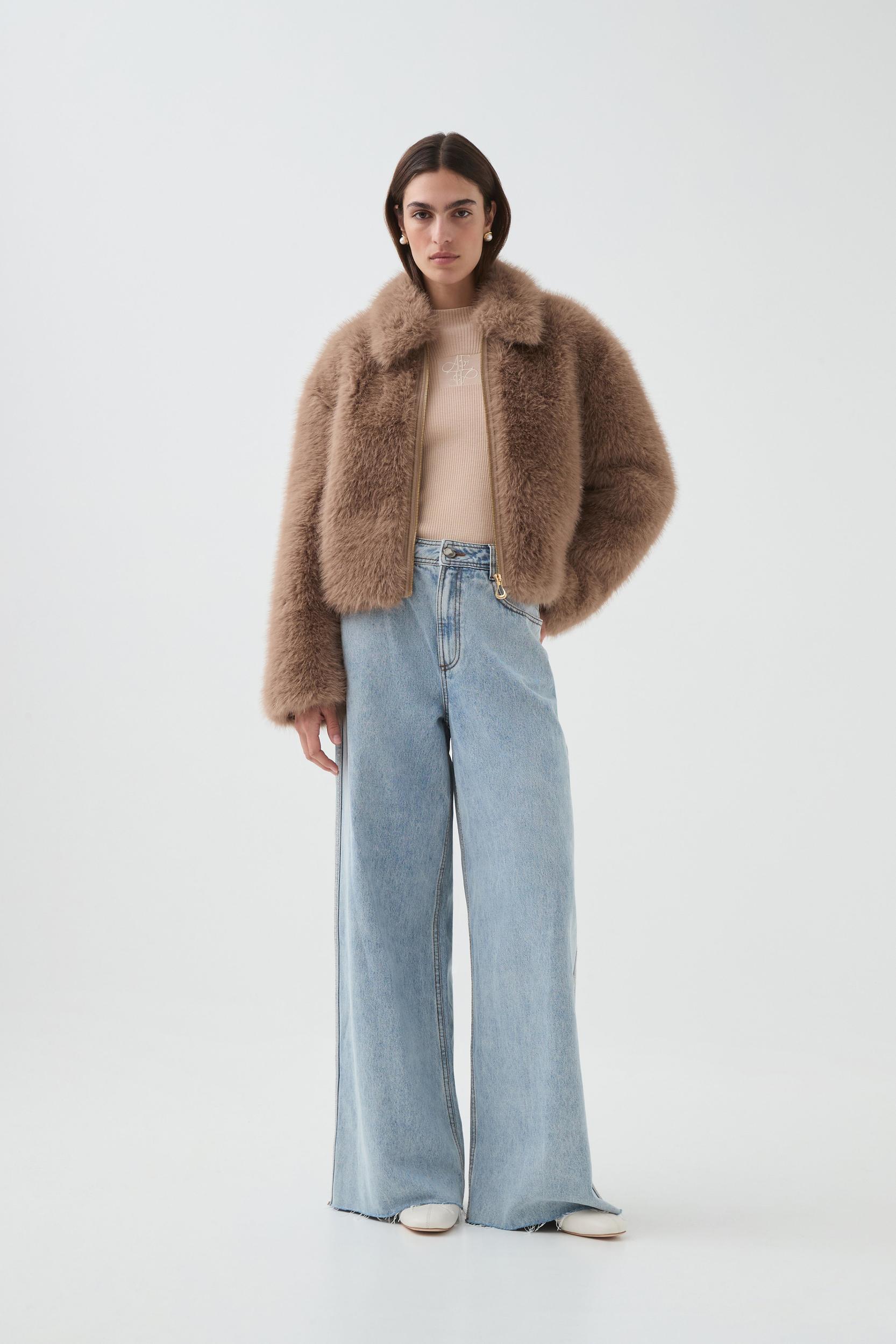 Calista Coat Product Image