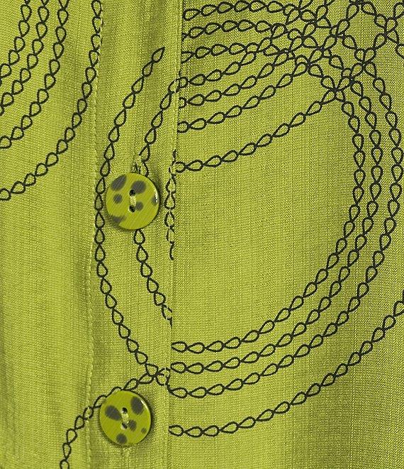 Ali Miles Woven Geometric Print Point Collar 3/4 Sleeve Button-Front Tunic Product Image