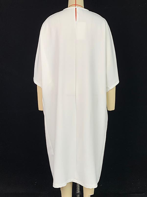 Loose Three-Quarter Sleeves Printed Split-Front Round-Neck Midi Dresses Product Image