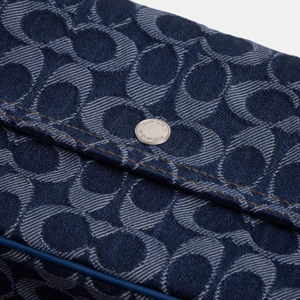 Brook Flap Chain Bag In Signature Denim Product Image