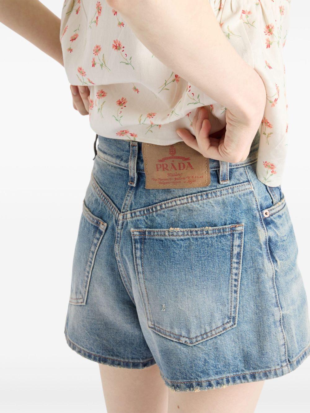 cotton denim shorts Product Image