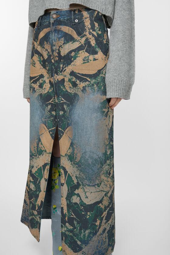 Denim skirt Product Image