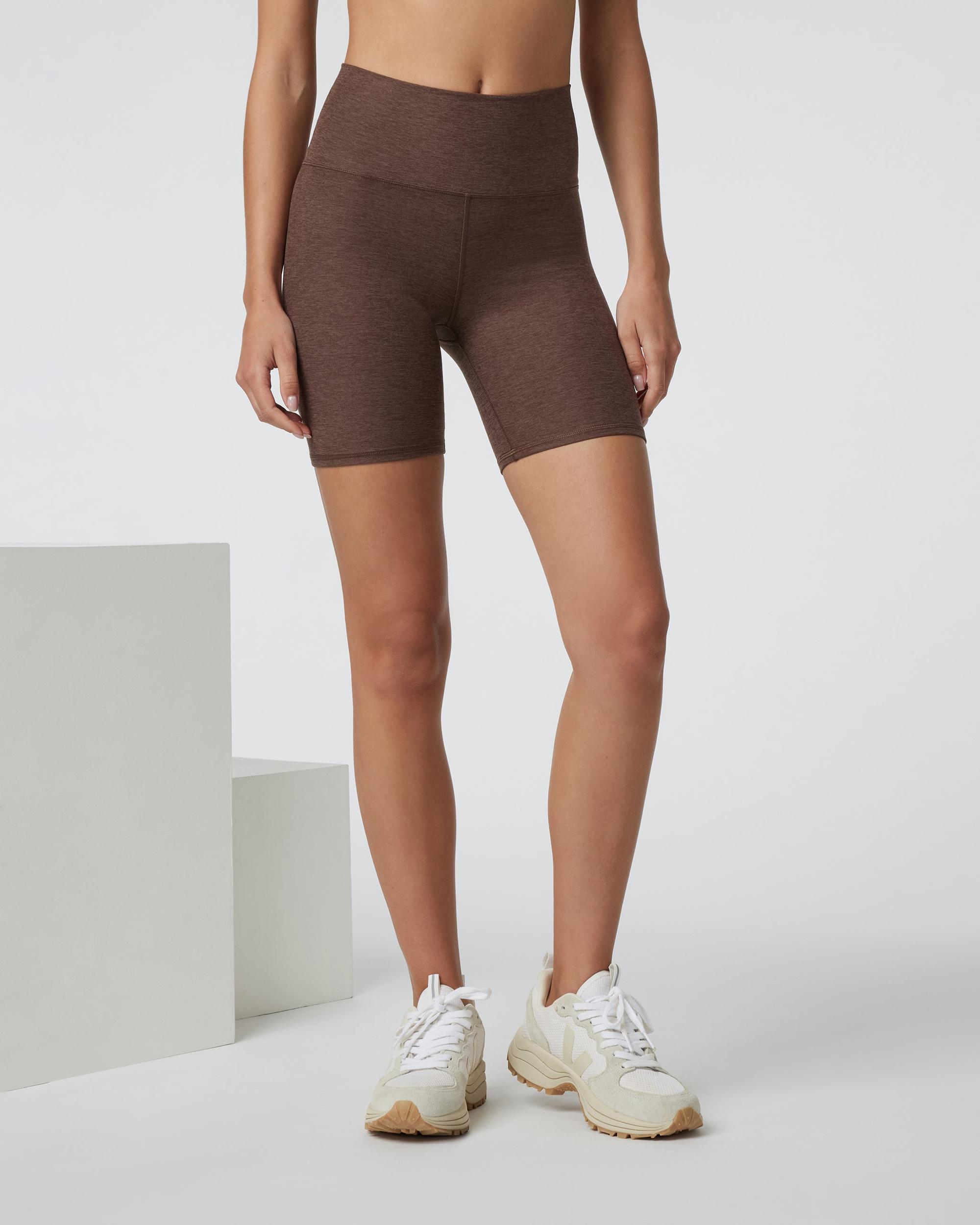 Clean Elevation Shorty 6" Product Image