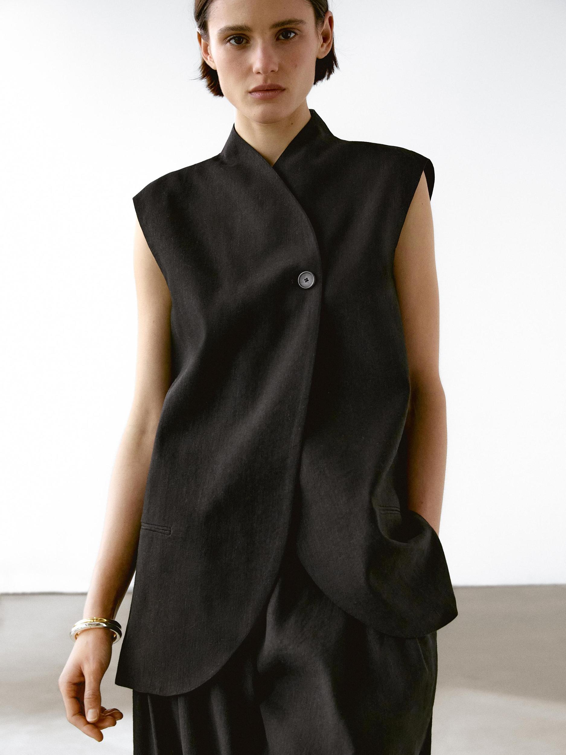 Linen blend high neck waistcoat Product Image