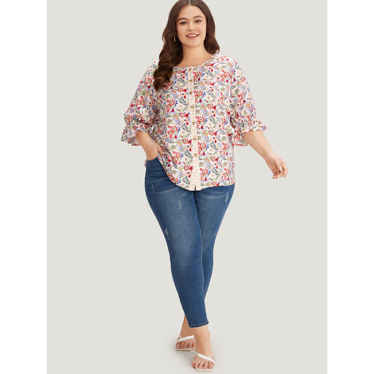 Plus Size Multicolor Floral & Paisley Graphic Button Up Lantern Sleeve Blouse Women Vacation Half Sleeve Round Neck Dailywear Blouses BloomChic 14-16/1X Product Image