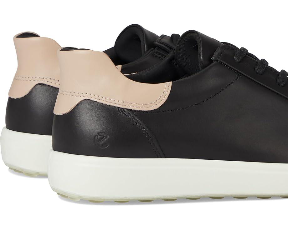 Soft 7 Sneaker Product Image