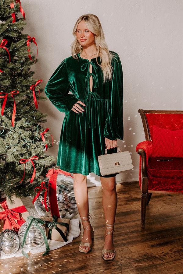 Chic Lifestyle Front Tie Velvet Mini Dress in Hunter Green Product Image