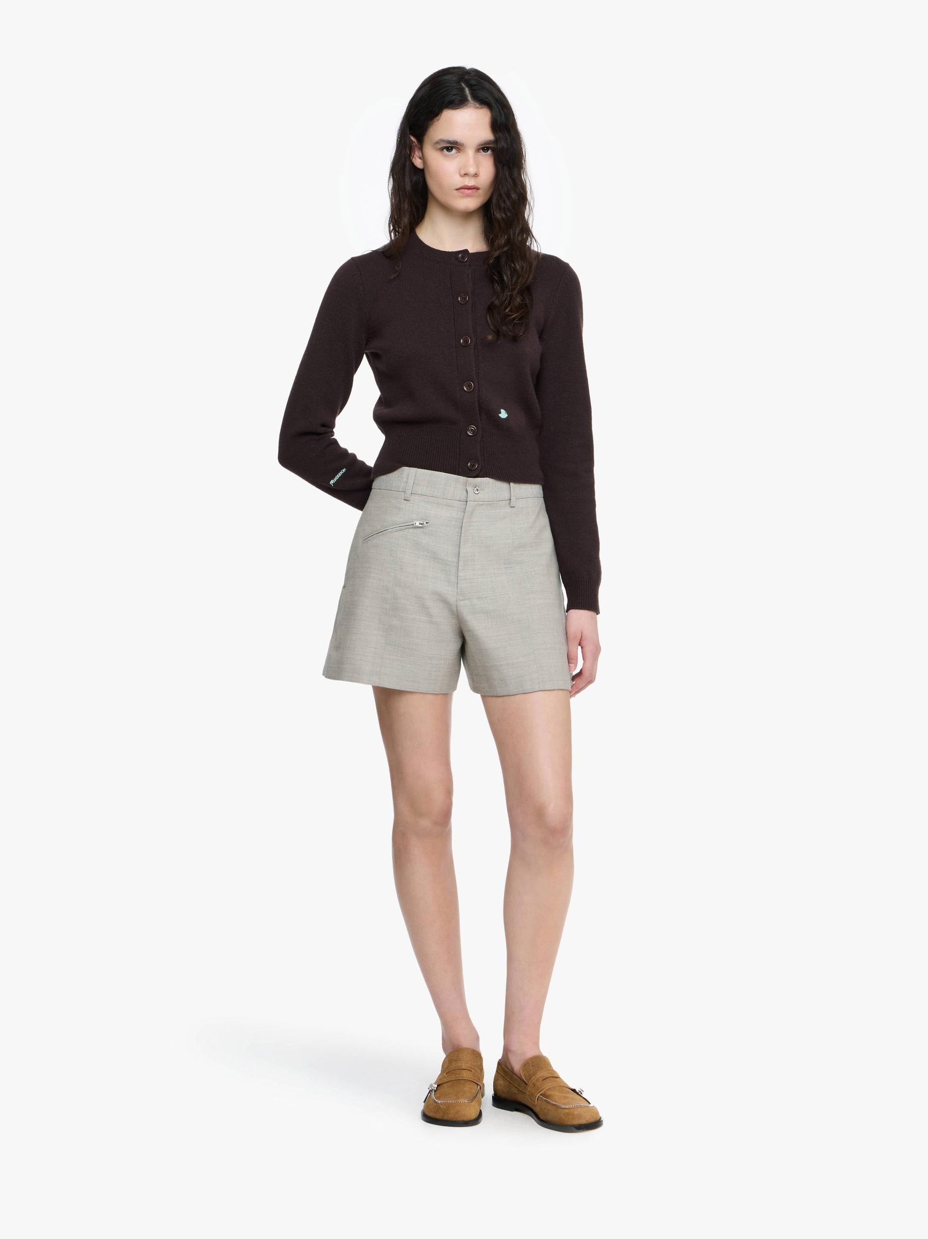 CONTRAST EMBROIDERY CARDIGAN Product Image