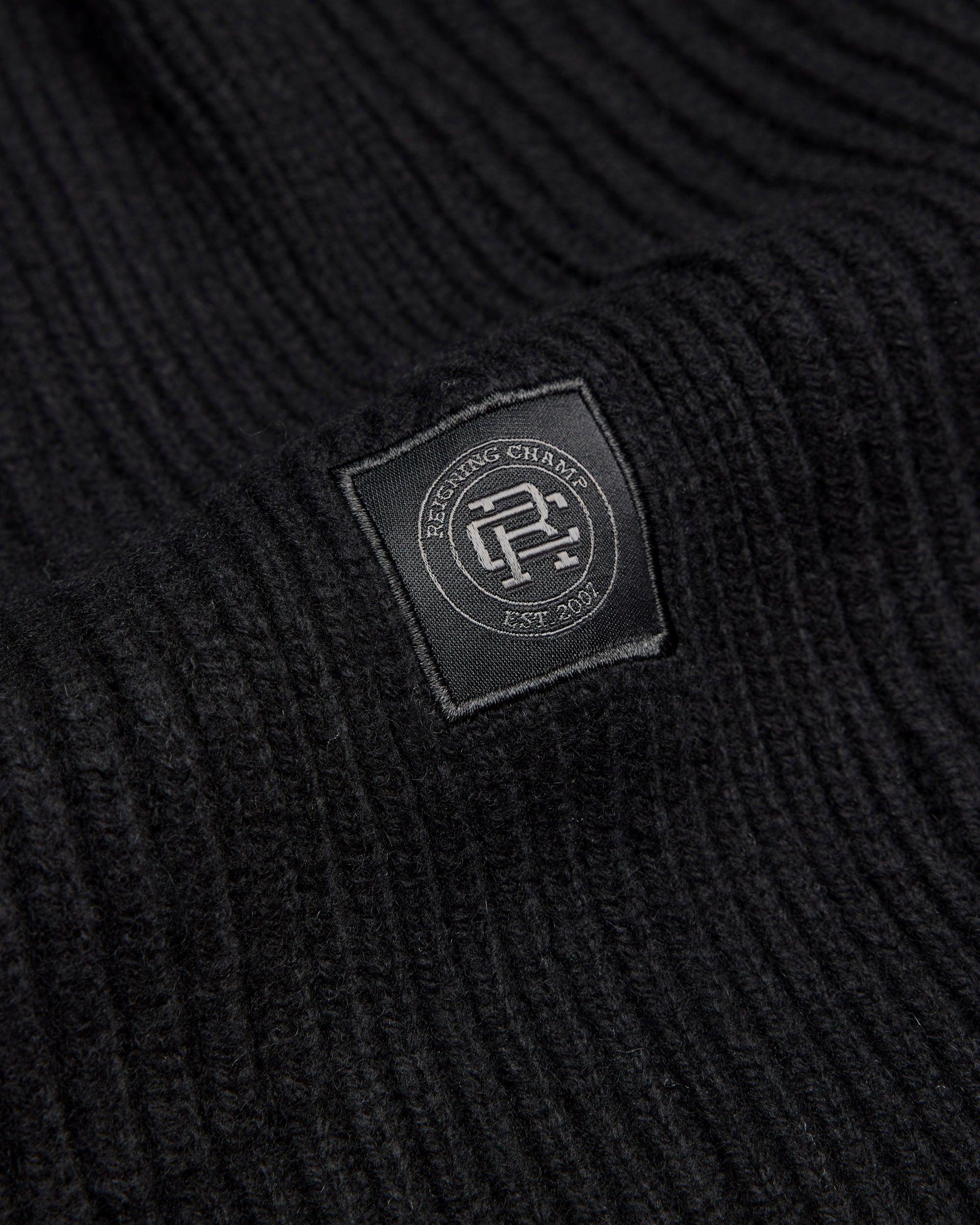 0851. Tech Essential™ Relaxed Long Sleeve - Faded Crimson Product Image
