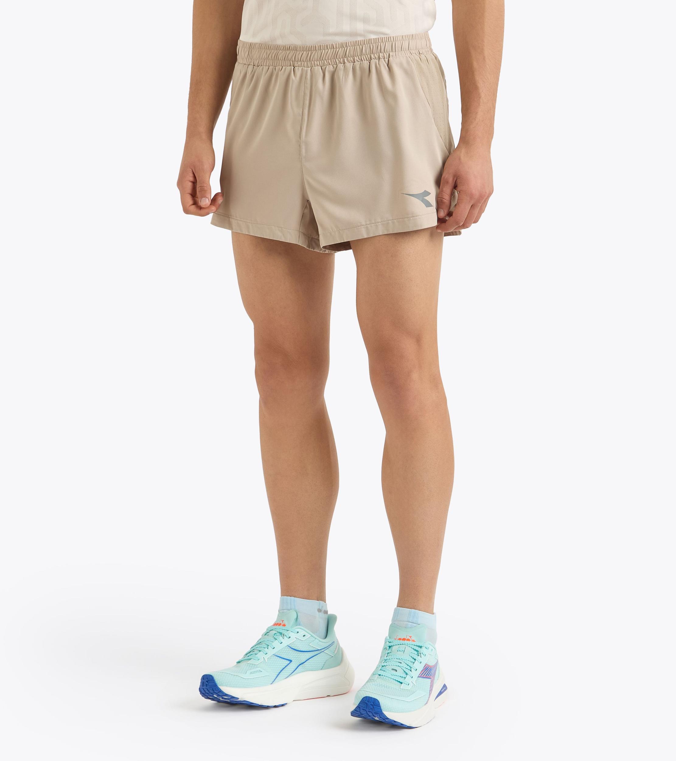 SUPER LIGHT SPLIT SHORTS 3 Product Image