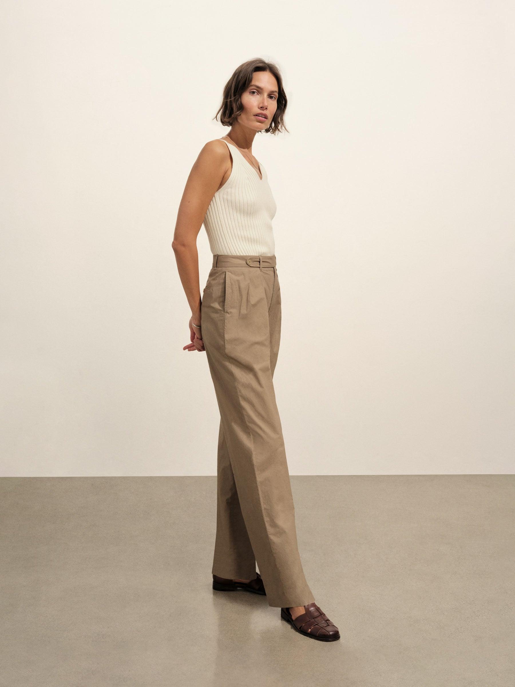 Natural Fluted Rib V-Neck Tank Product Image